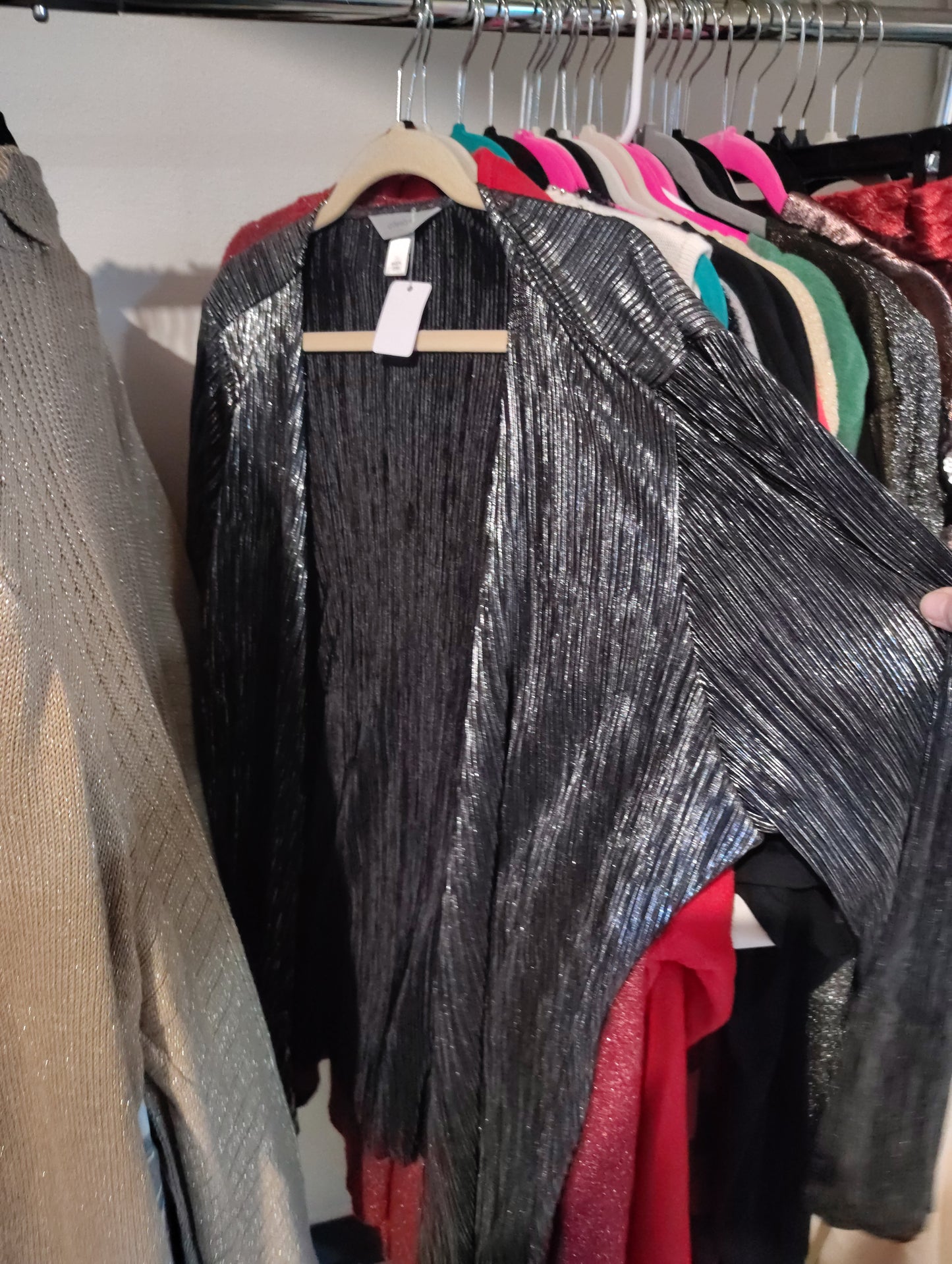 CJ Banks black and silver pleated coverup size 2x