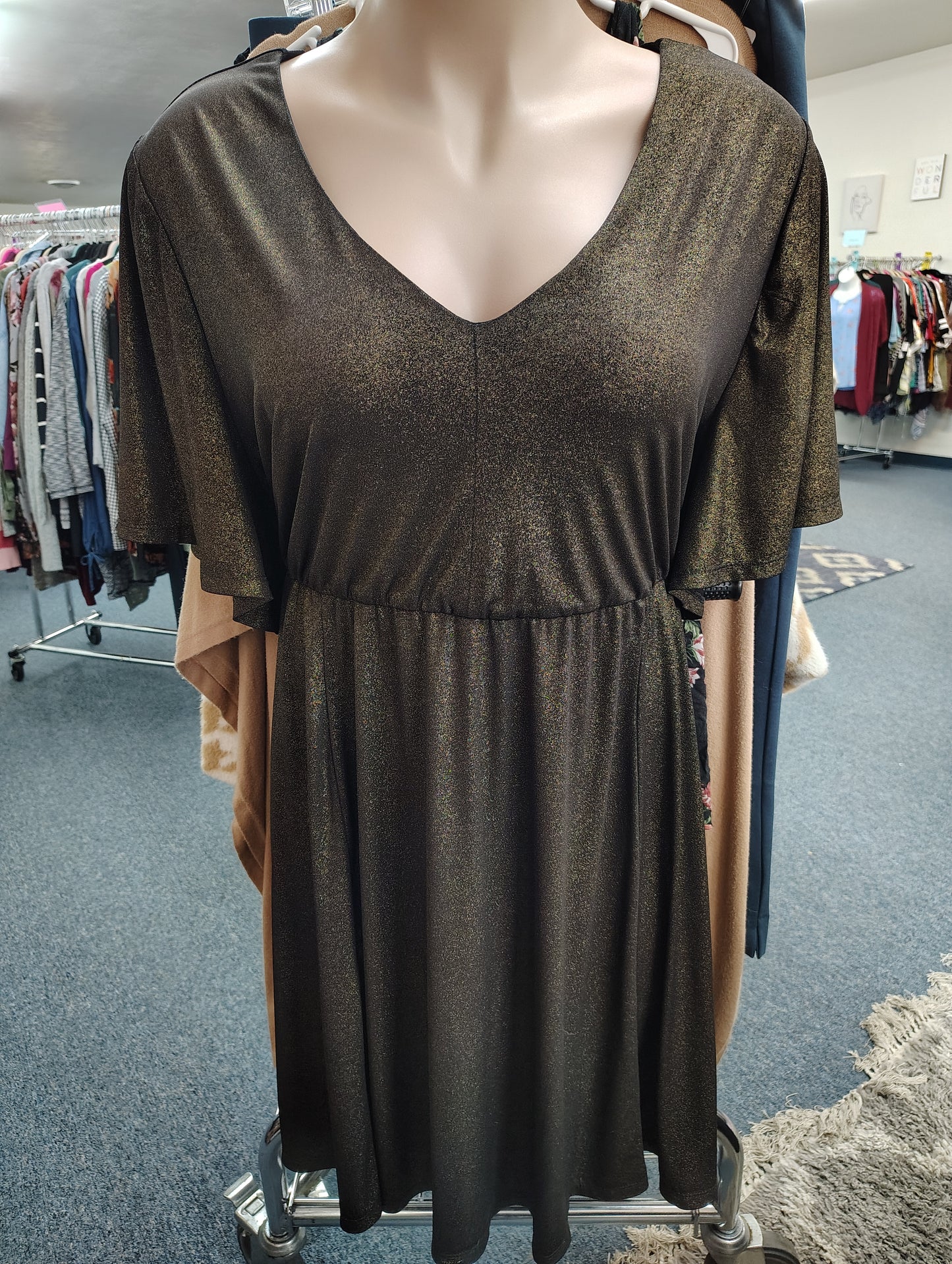 Torrid black and gold glitter dress with flutter sleeves size 5x