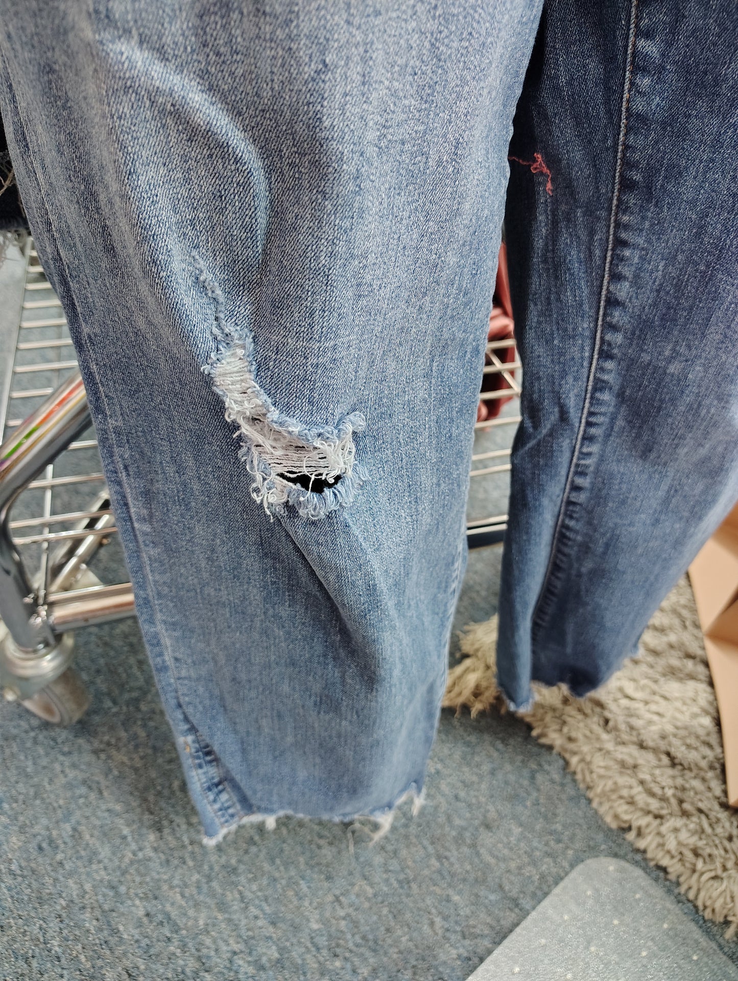 Maurices straight leg distressed jeans size 24w