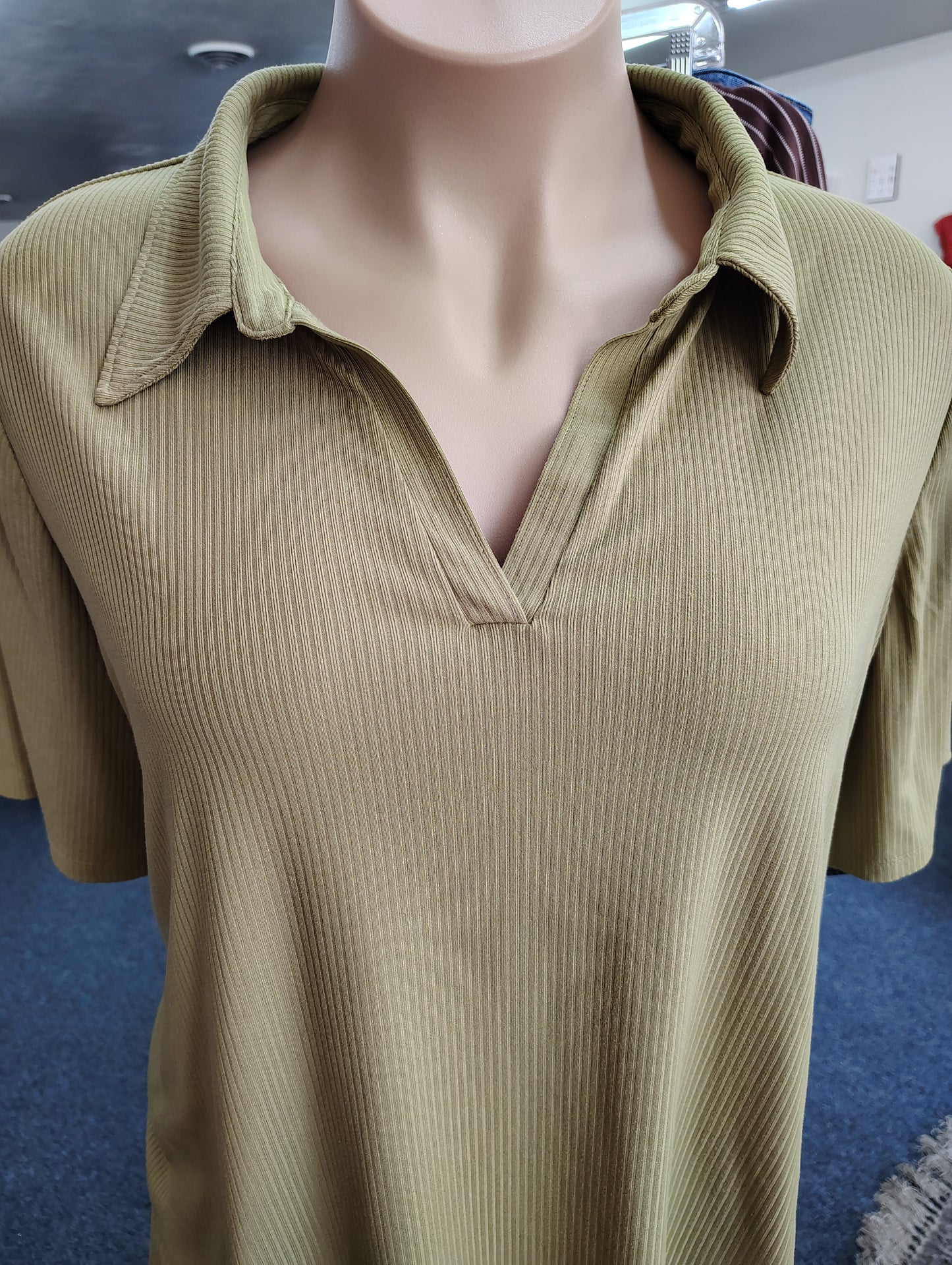Lane Bryant green ribbed polo top size 4x