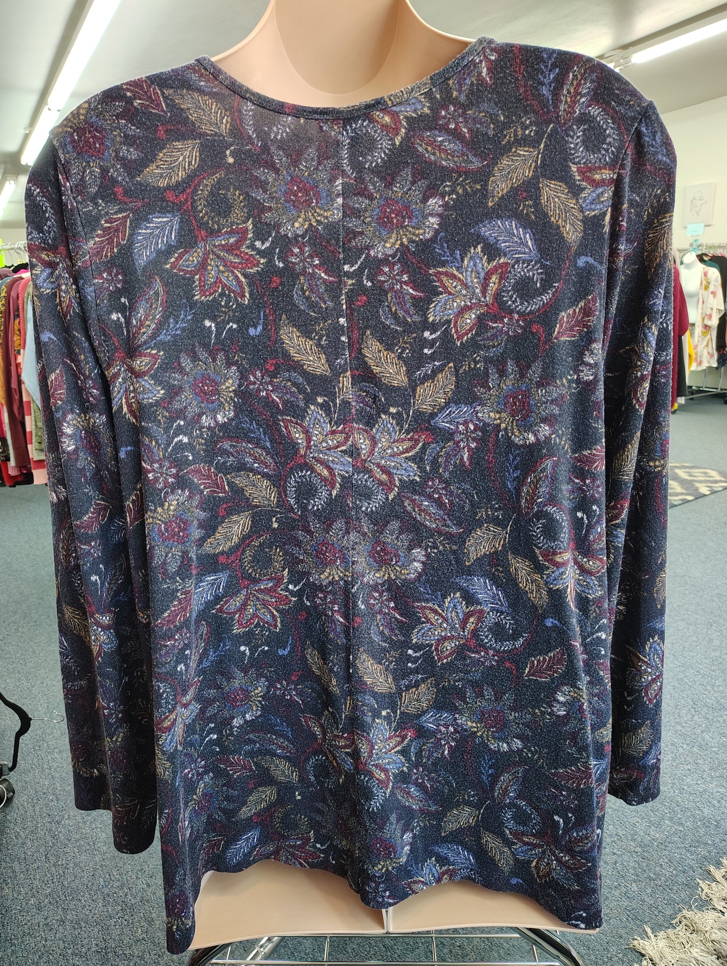 Lane Bryant floral top size 4x 26/28