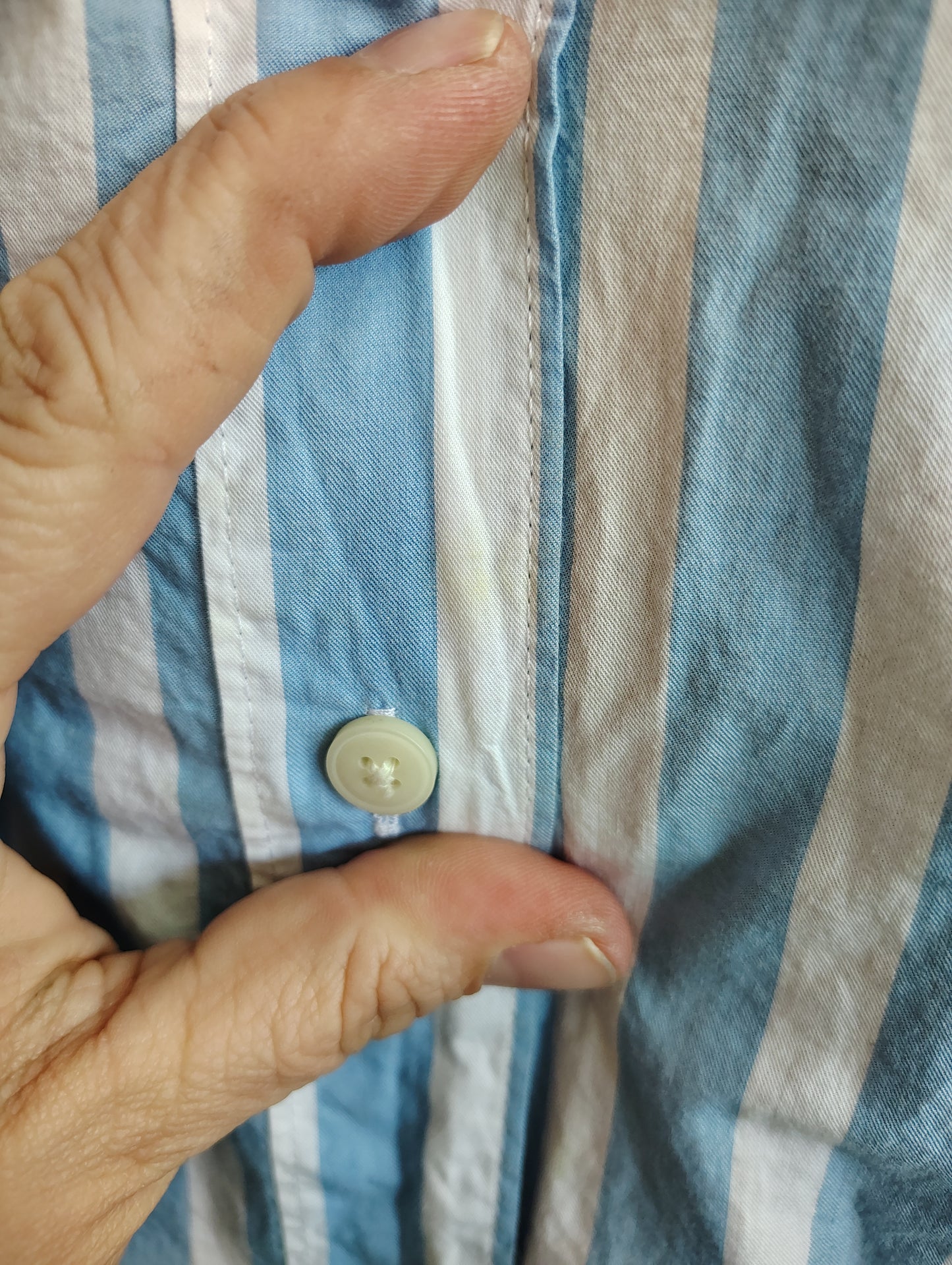 Old Navy boyfriend shirt size 4x blue stripes button front