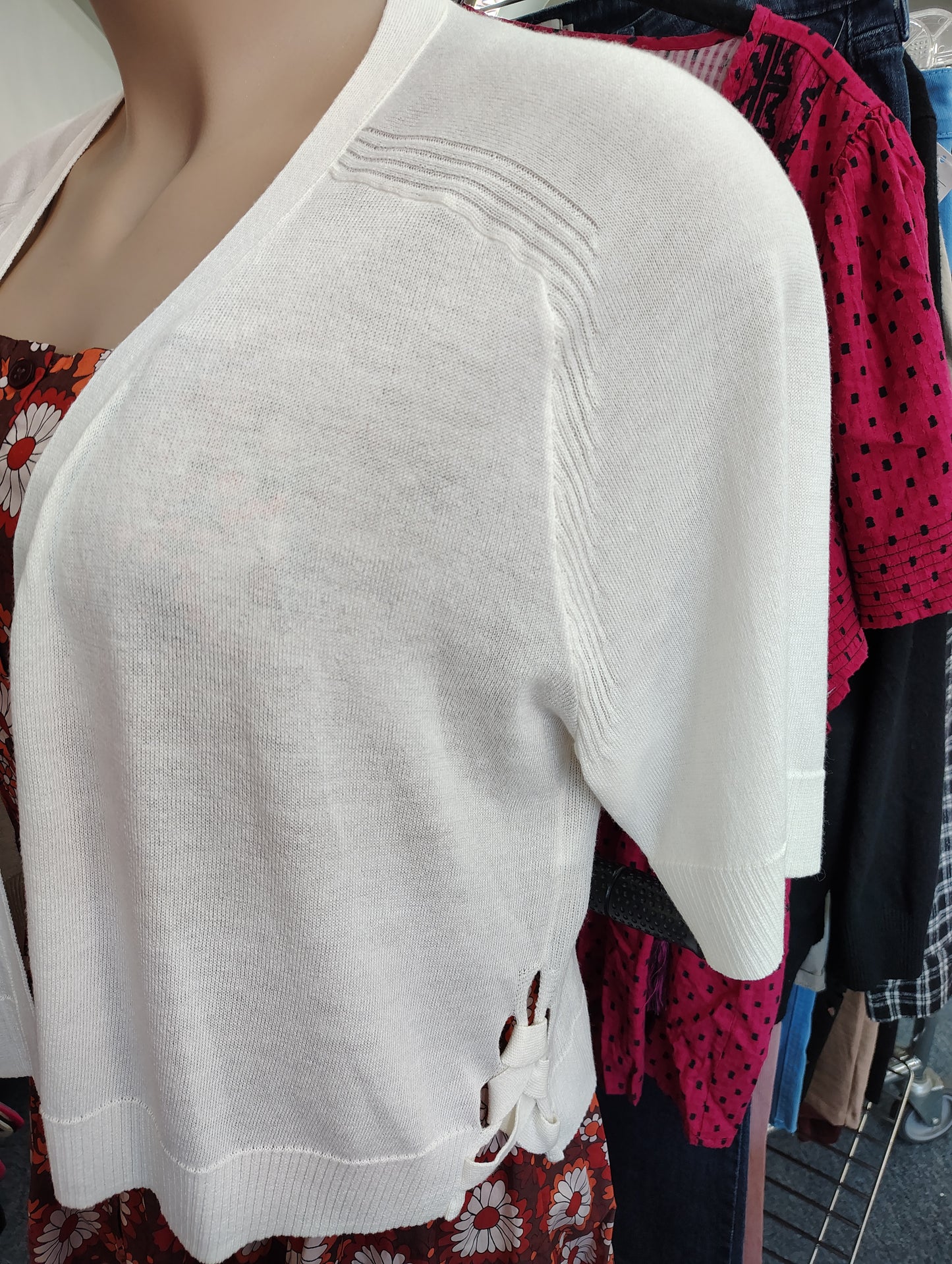 Maurices cropped white cardigan sweater size 1x