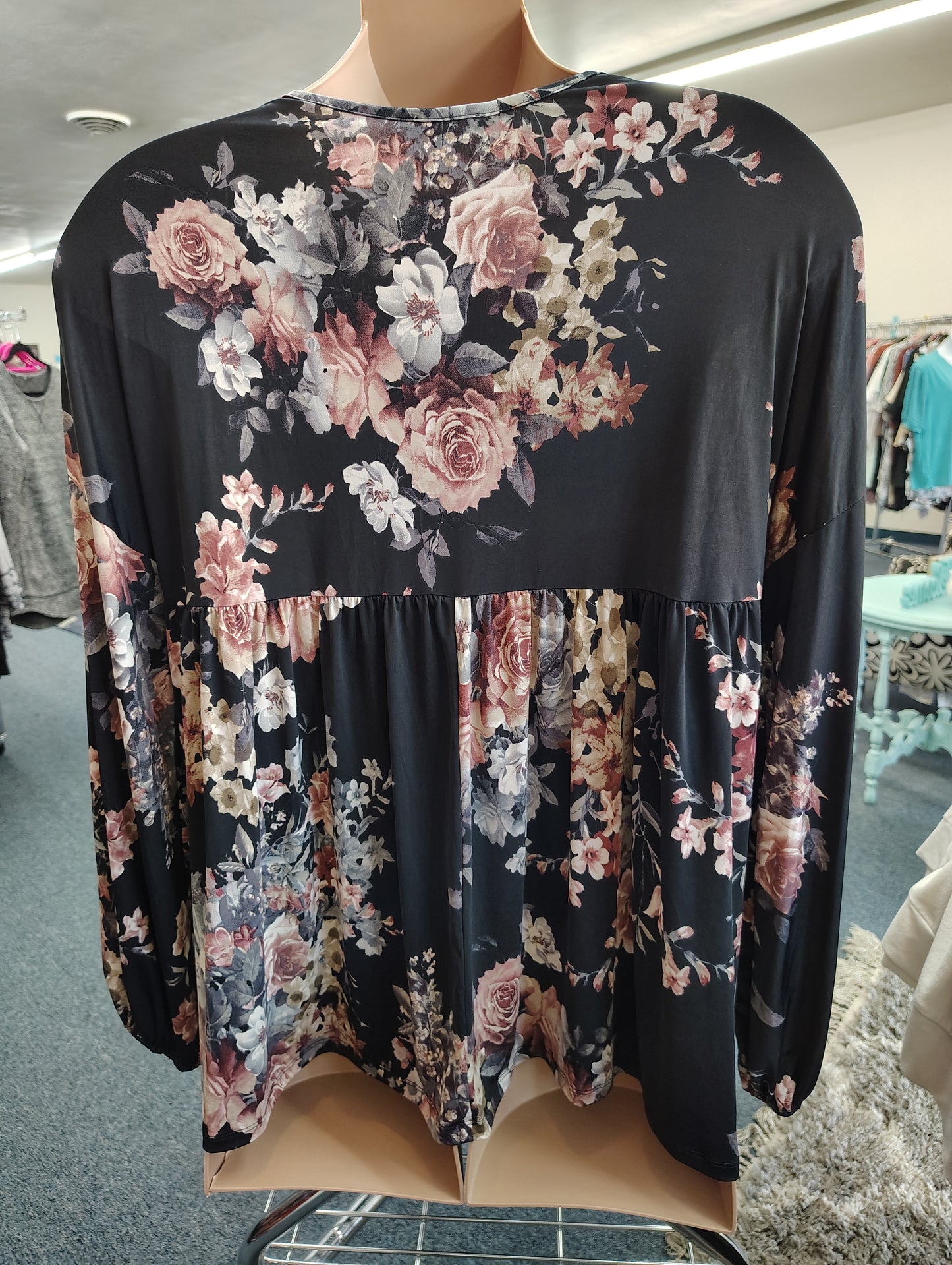 White Birch floral knit fall top size 3x