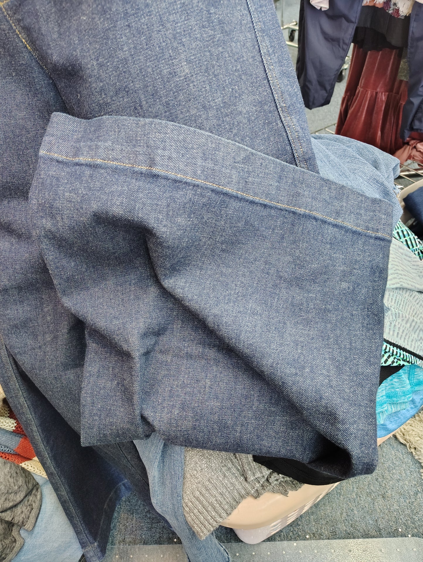 Spanx NWT dark wash super wide leg baggy jeans size 2x