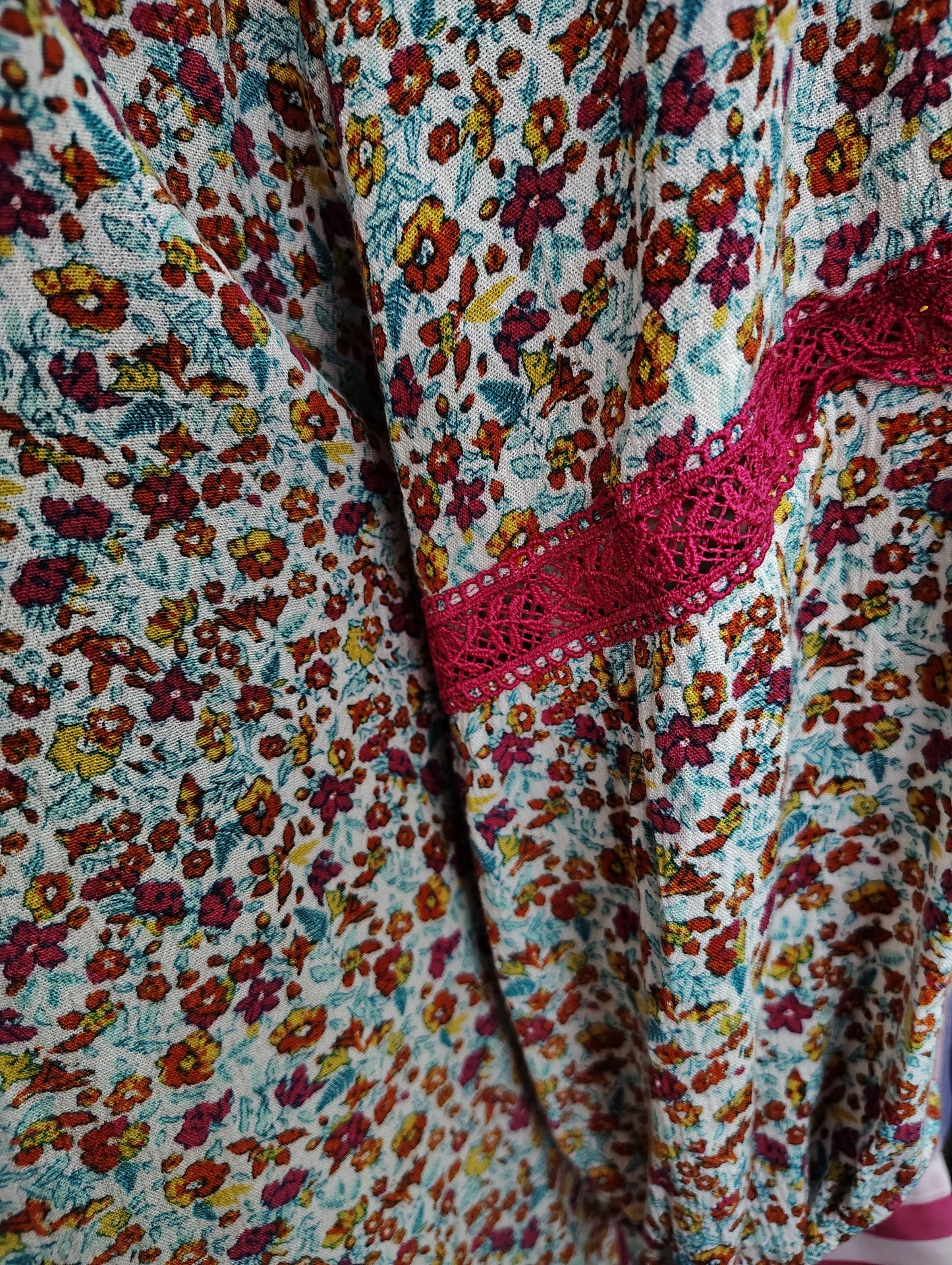 Lane Bryant floral lace trim no stretch top size 4x