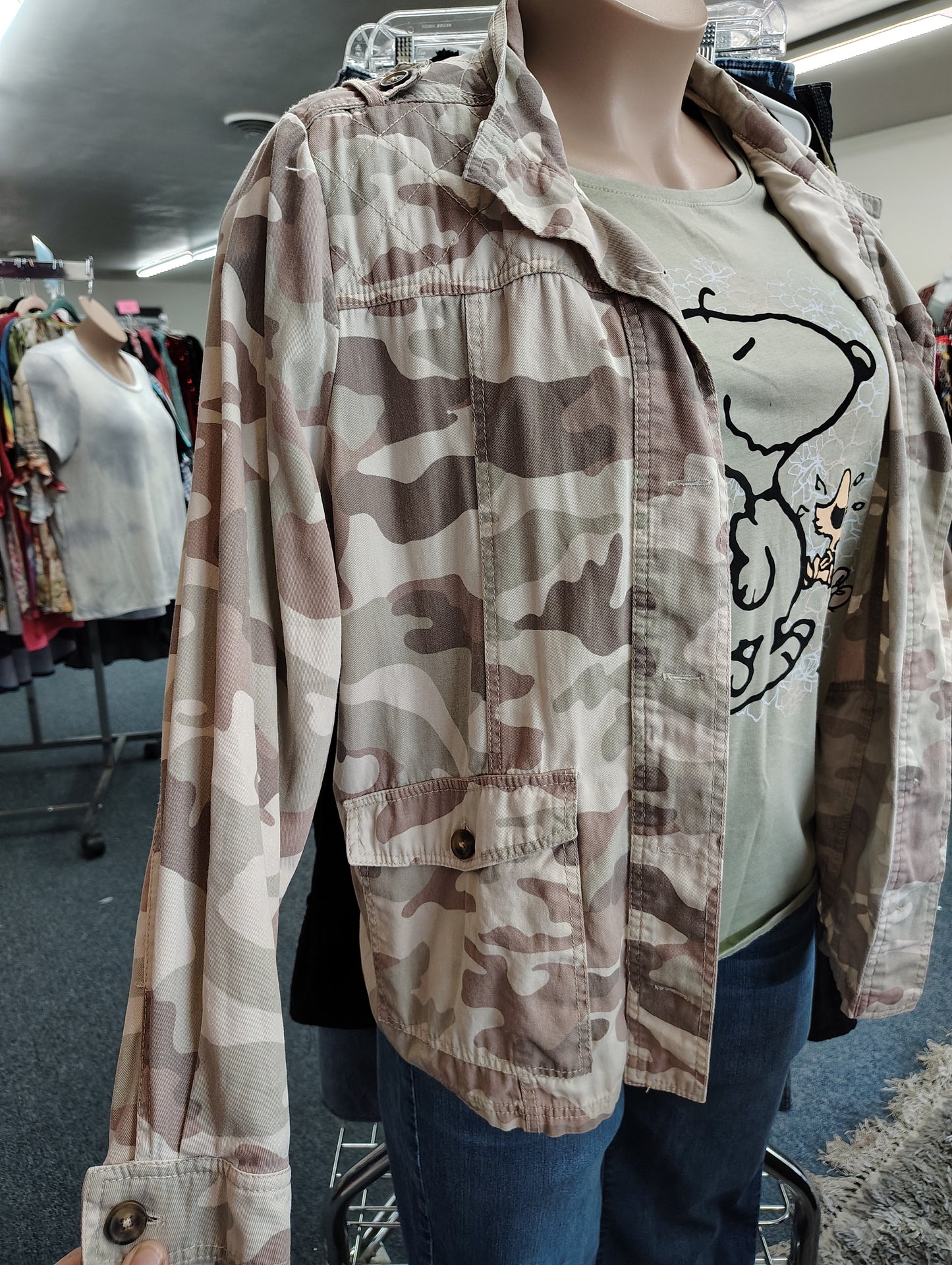 Maurices lightweight camo jacket size 1x