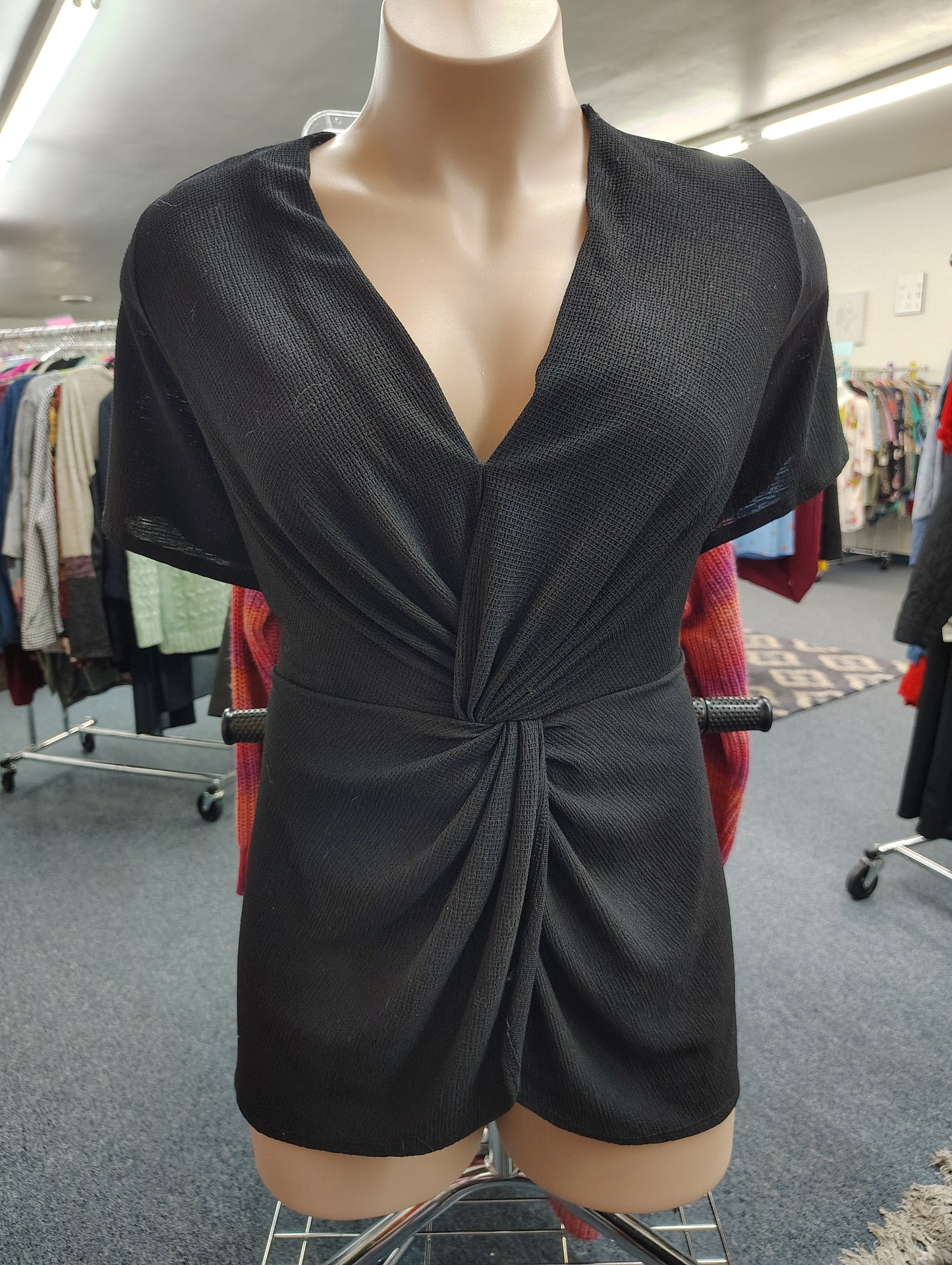 Torrid NWT black flyaway top size 3x