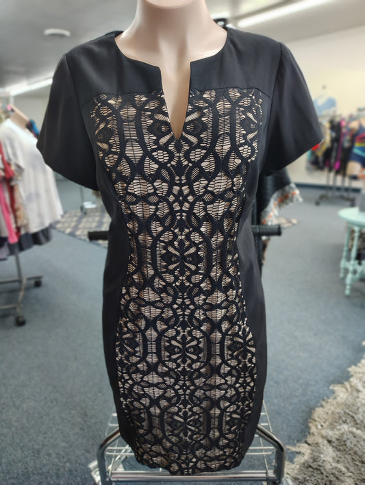 Dressbarn collection black sheath dress with lace size 22w