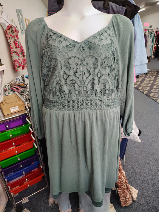 Maurices teal mini dress with lace chest 4x