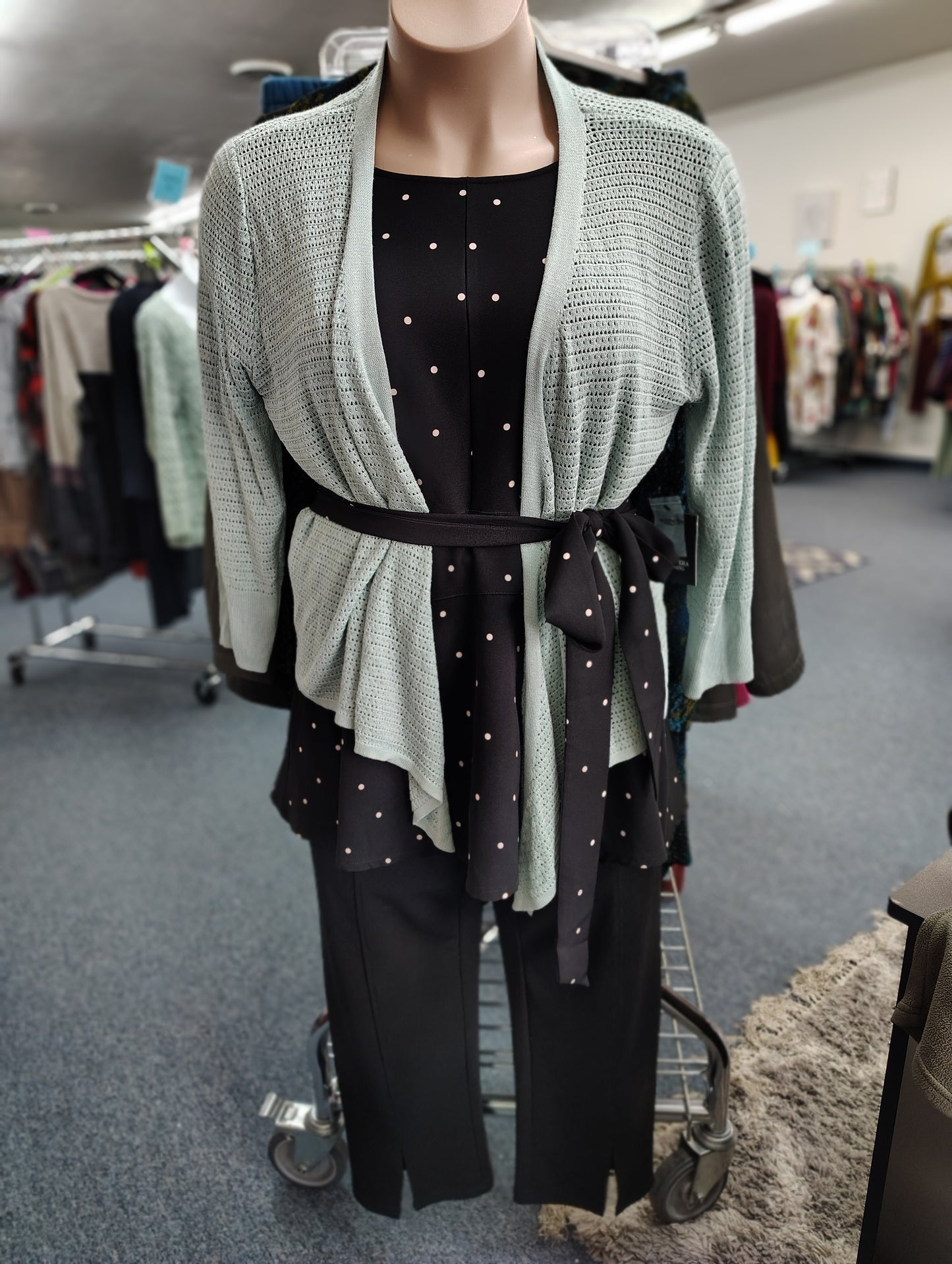 Simply Vera NWT sage green cardigan size xxl