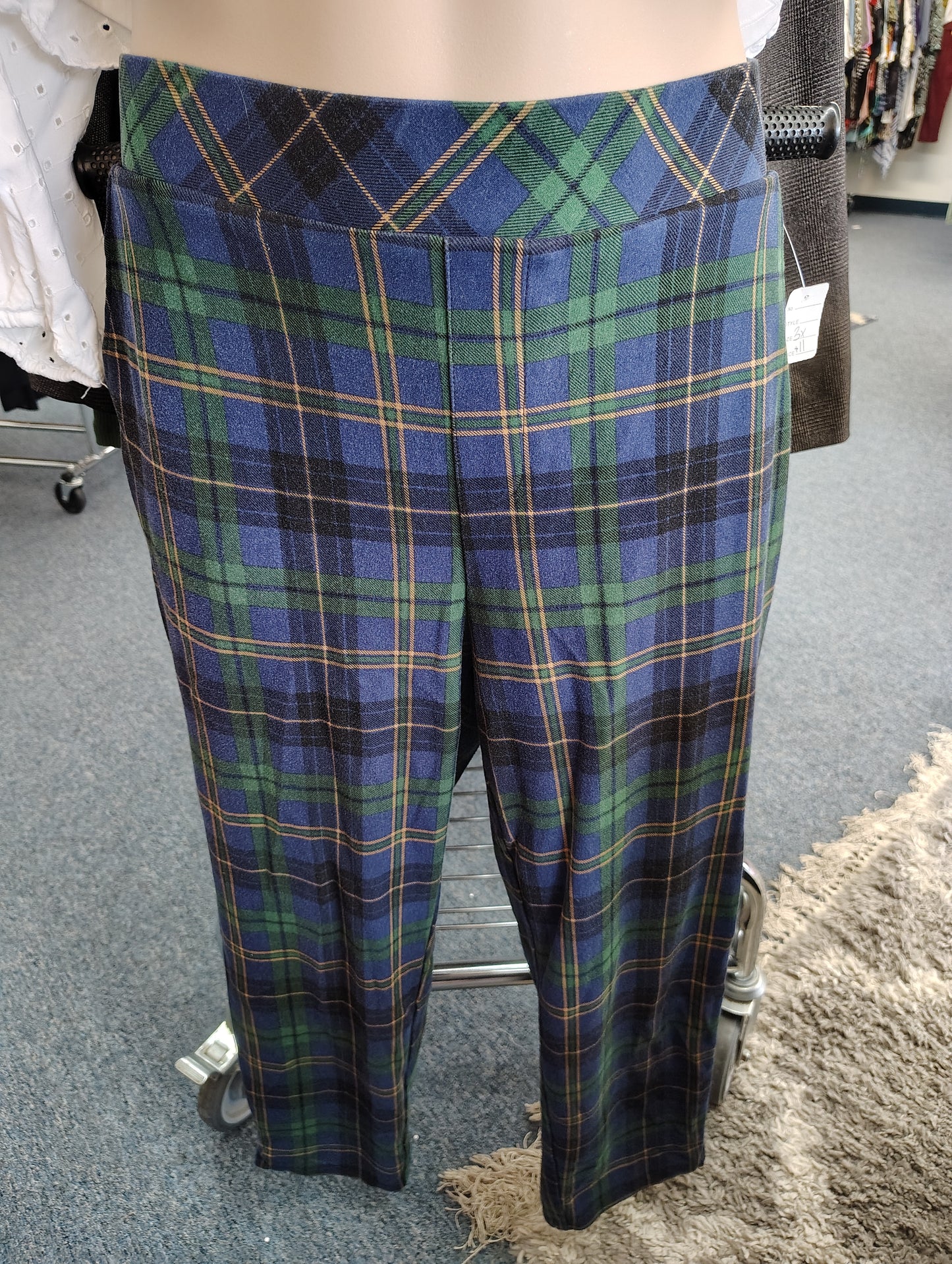 Torrid legging dress pants plaid size 3x