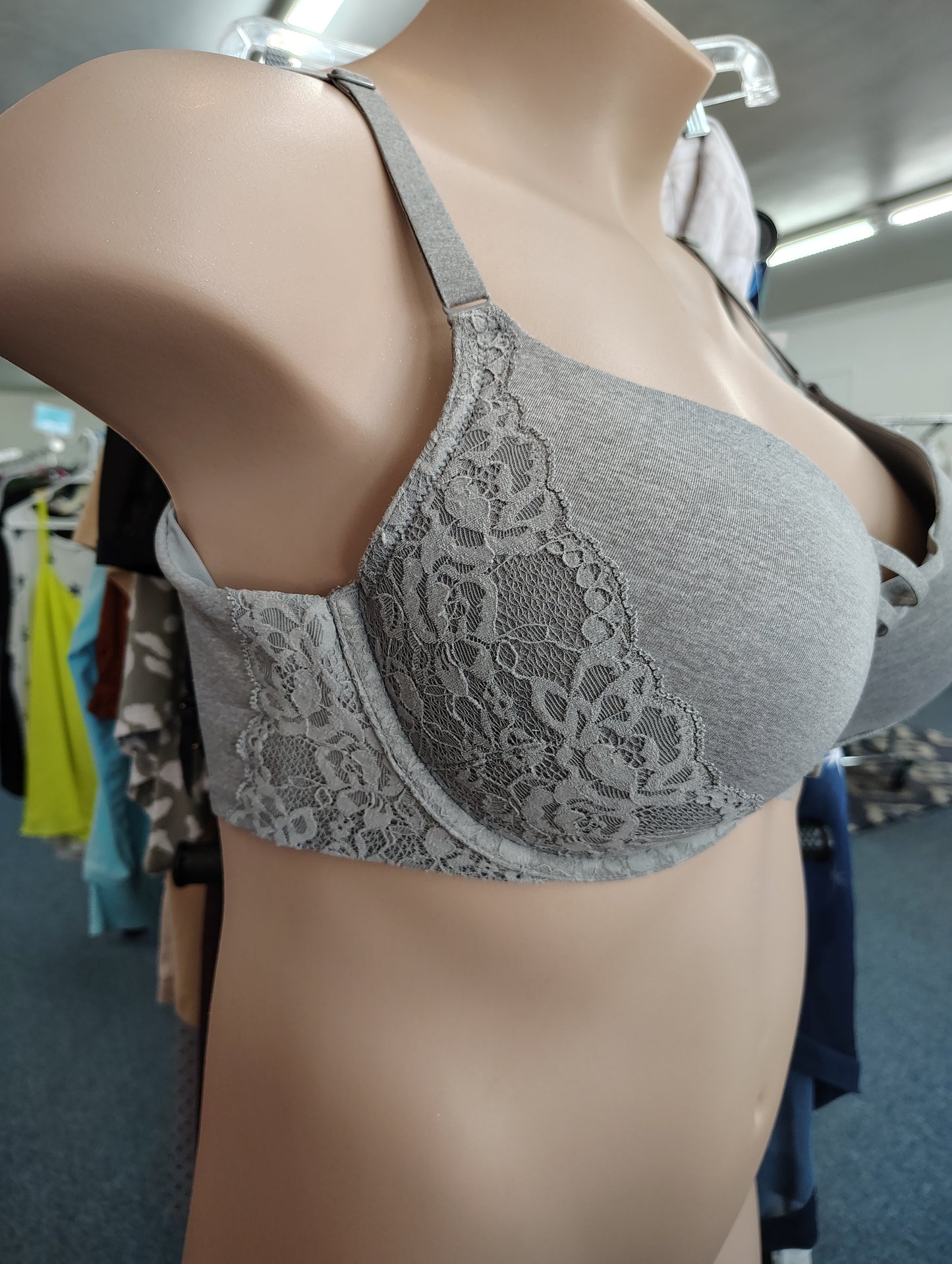 Torrid gray lace accent boost plunge bra size 40DD