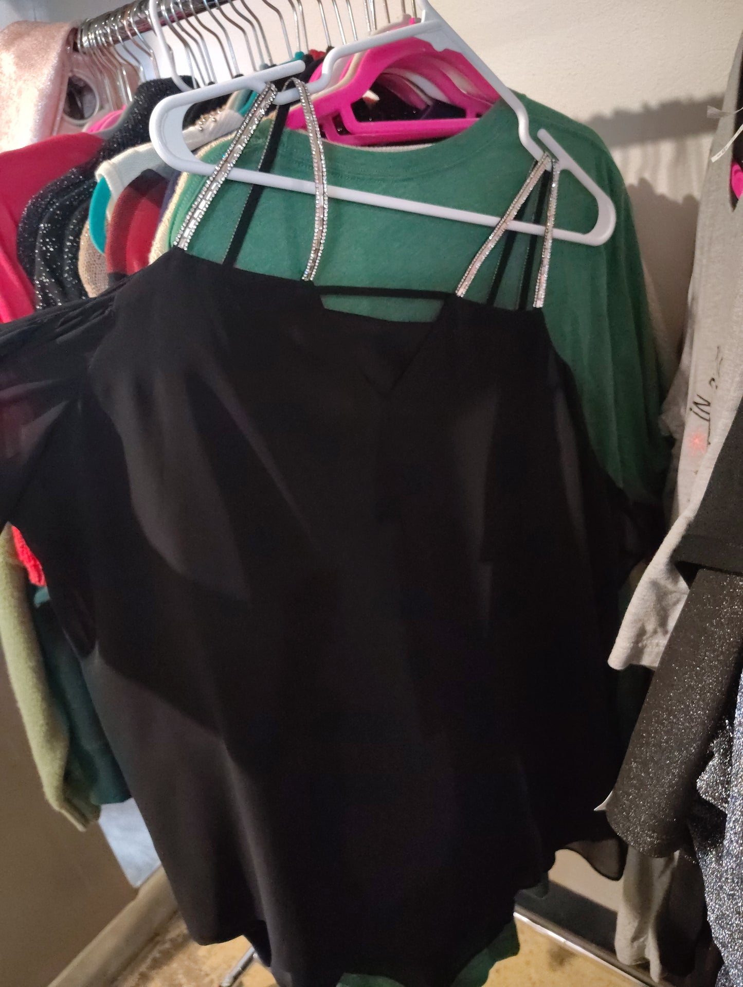 Dressbarn black knit dressy top with rhinestones size 3x