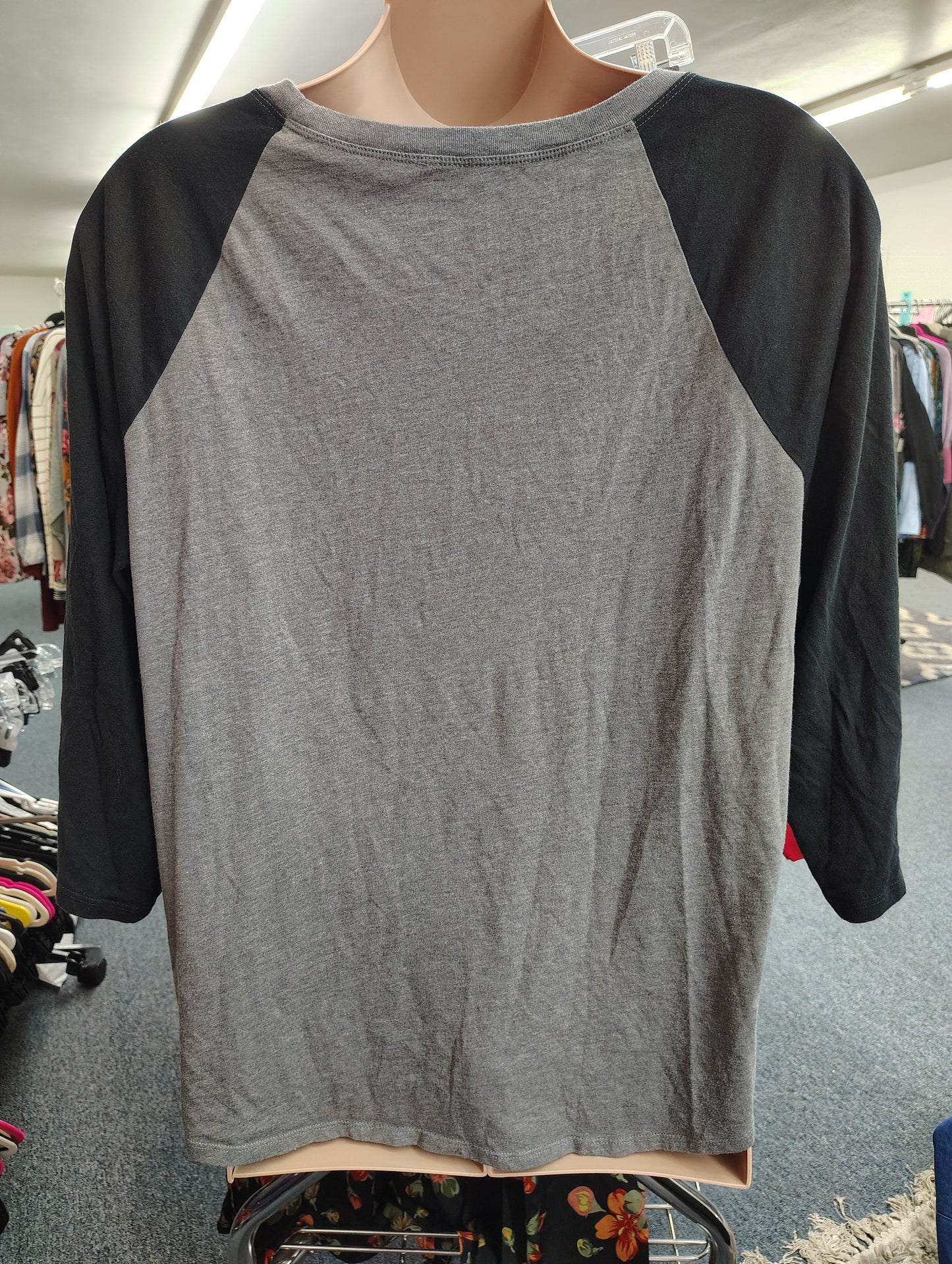 Torrid Disney Princess raglan sleeve tee Ariel Little Mermaid 3x