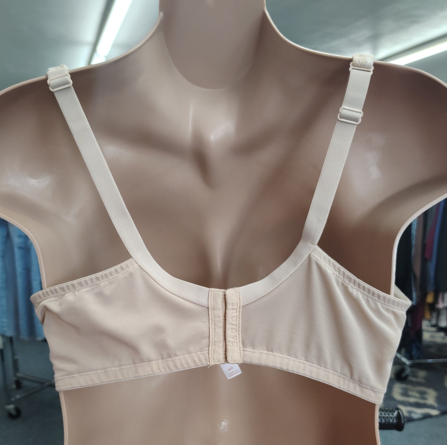Cacique nude lace balconette bra size 46D