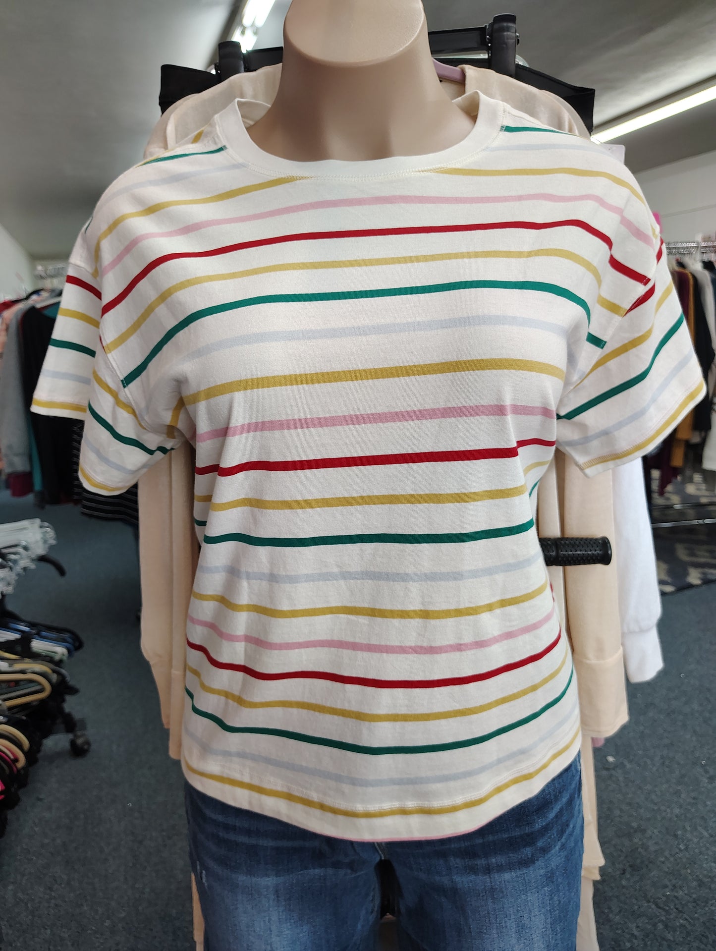 Old Navy striped white tee size XL