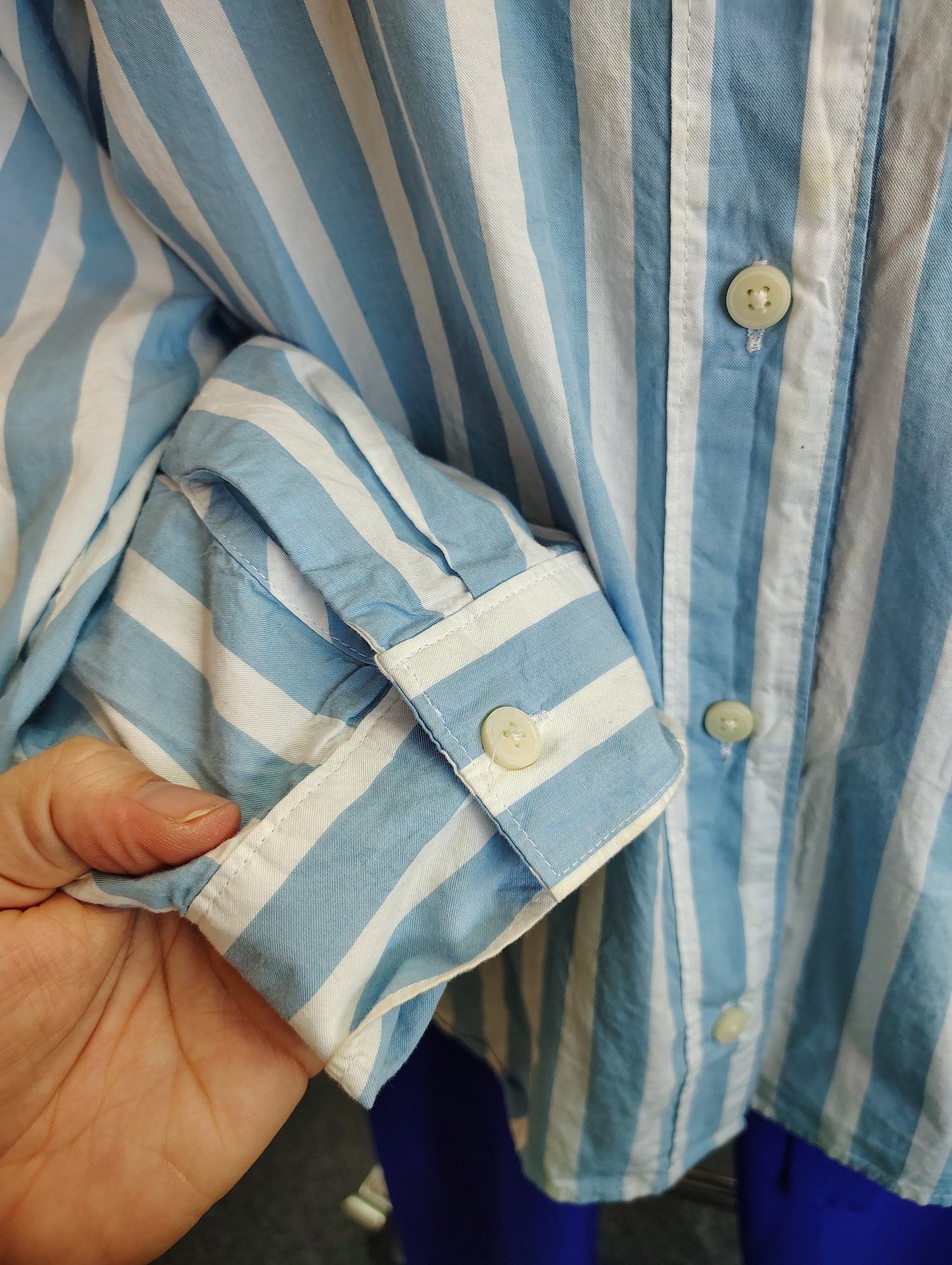 Old Navy boyfriend shirt size 4x blue stripes button front
