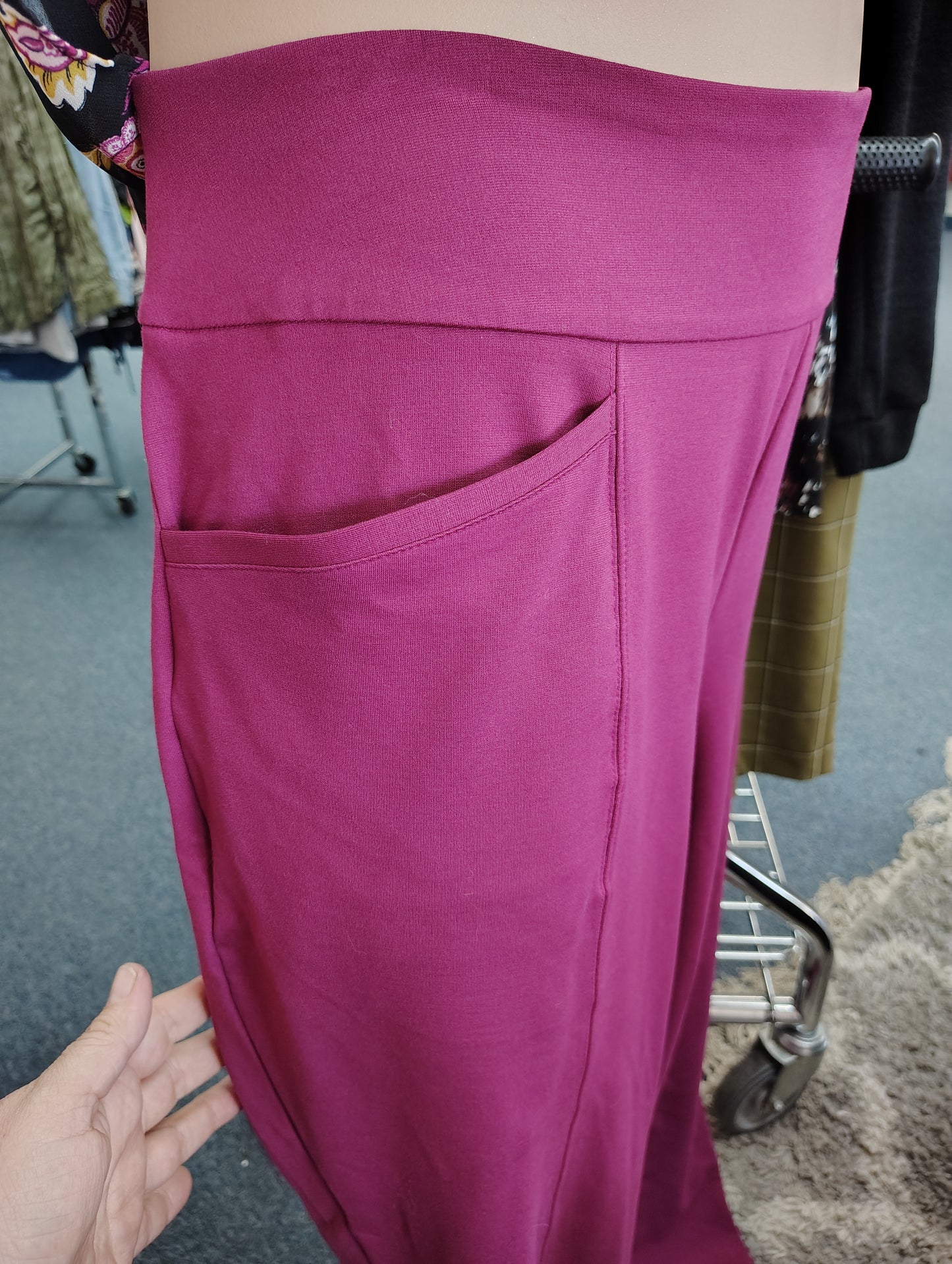 Cato pink pull on dress pants size 22/24 3x