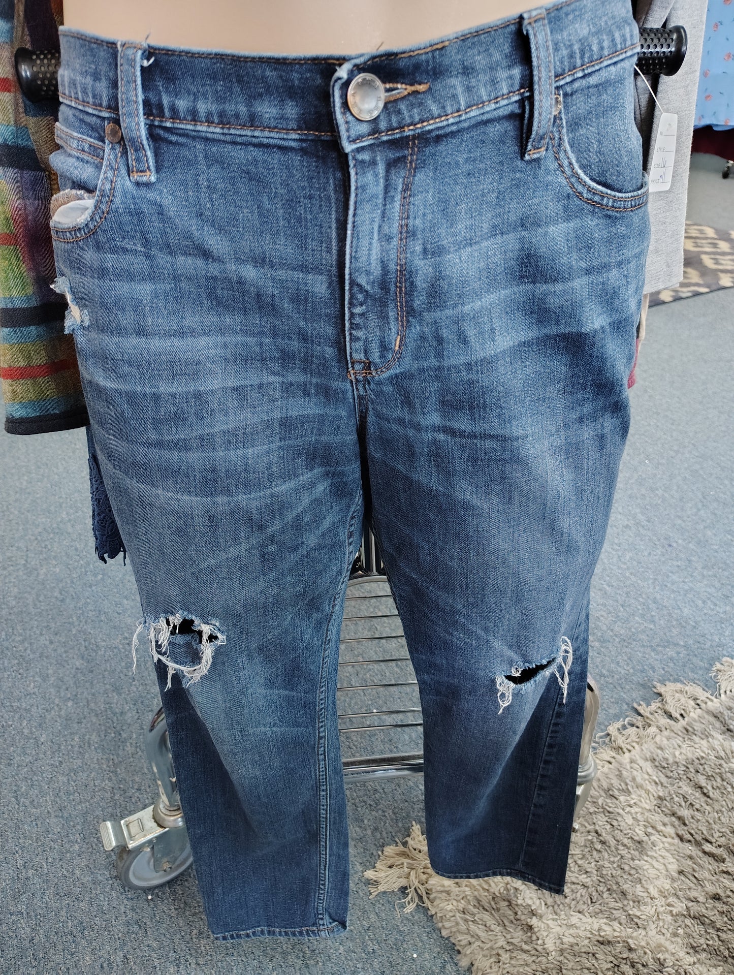 a.n.a. skinny boyfriend distressed jeans size 16