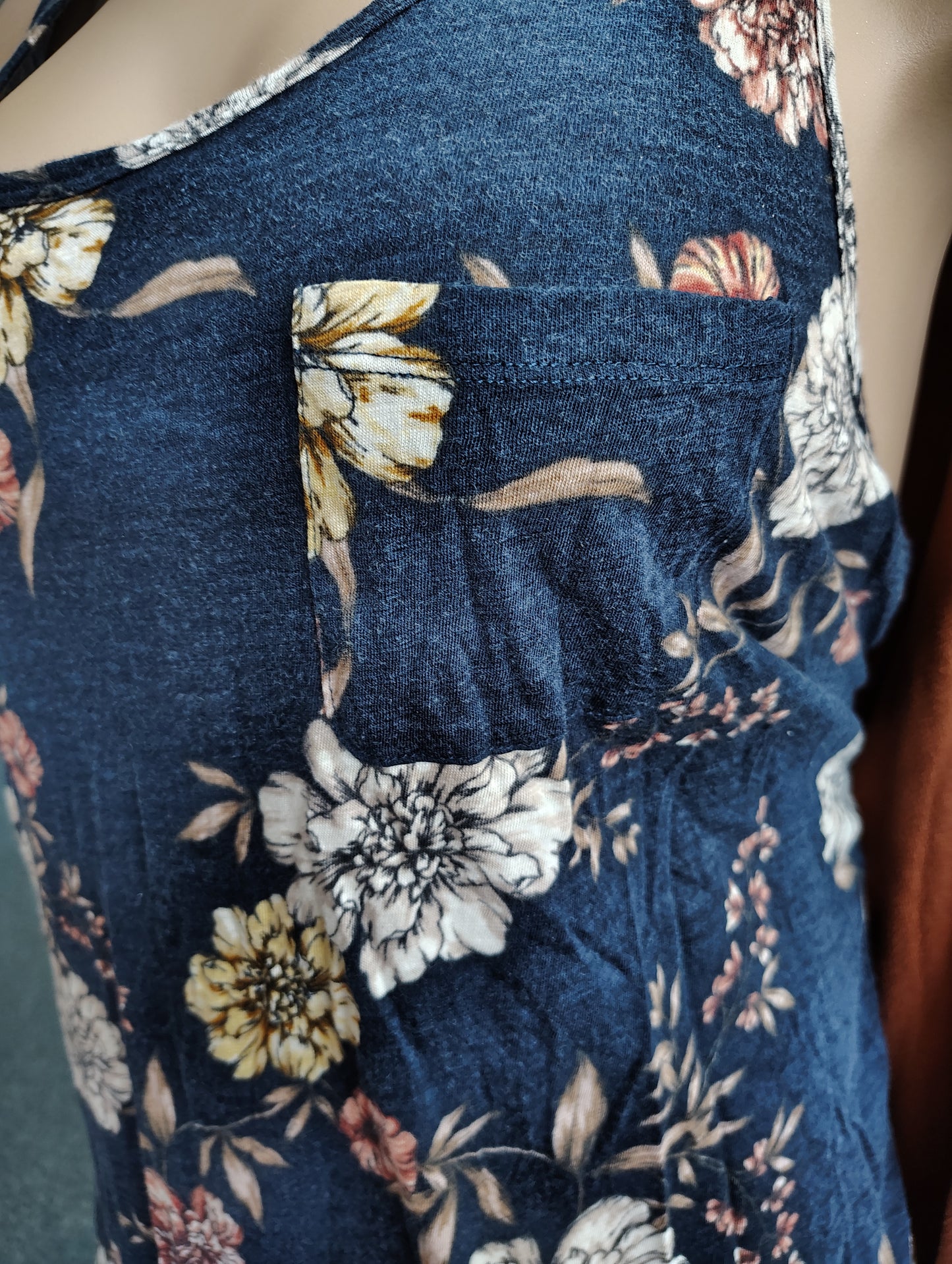 Torrid floral tank top size 4x