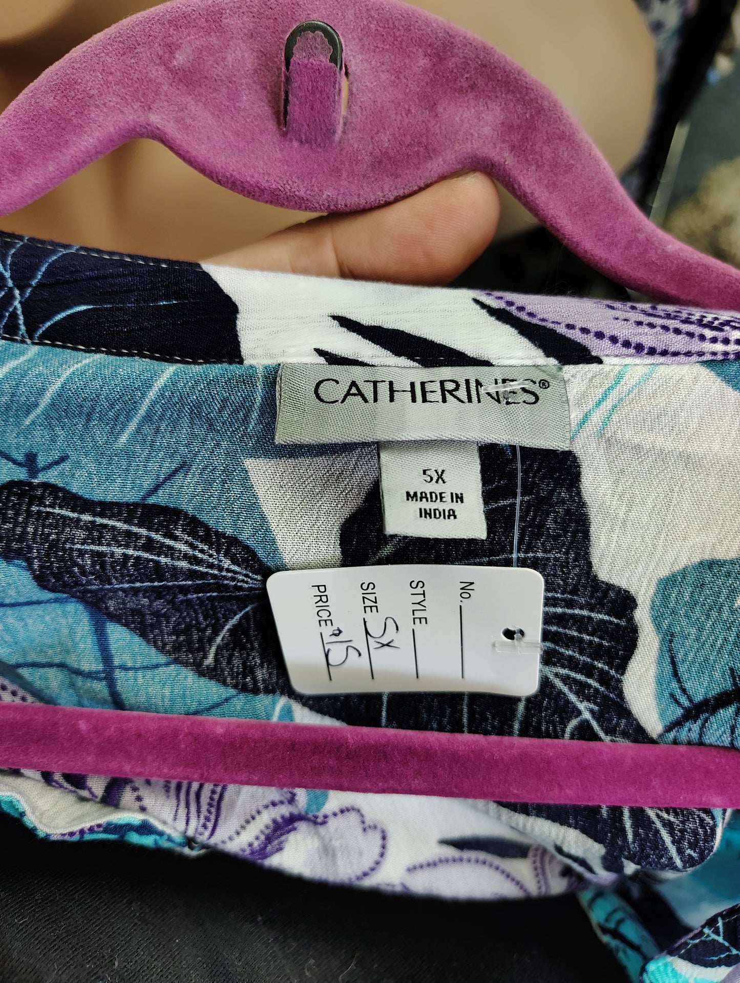 Catherines floral short sleeve lightweight knee length dress 5x