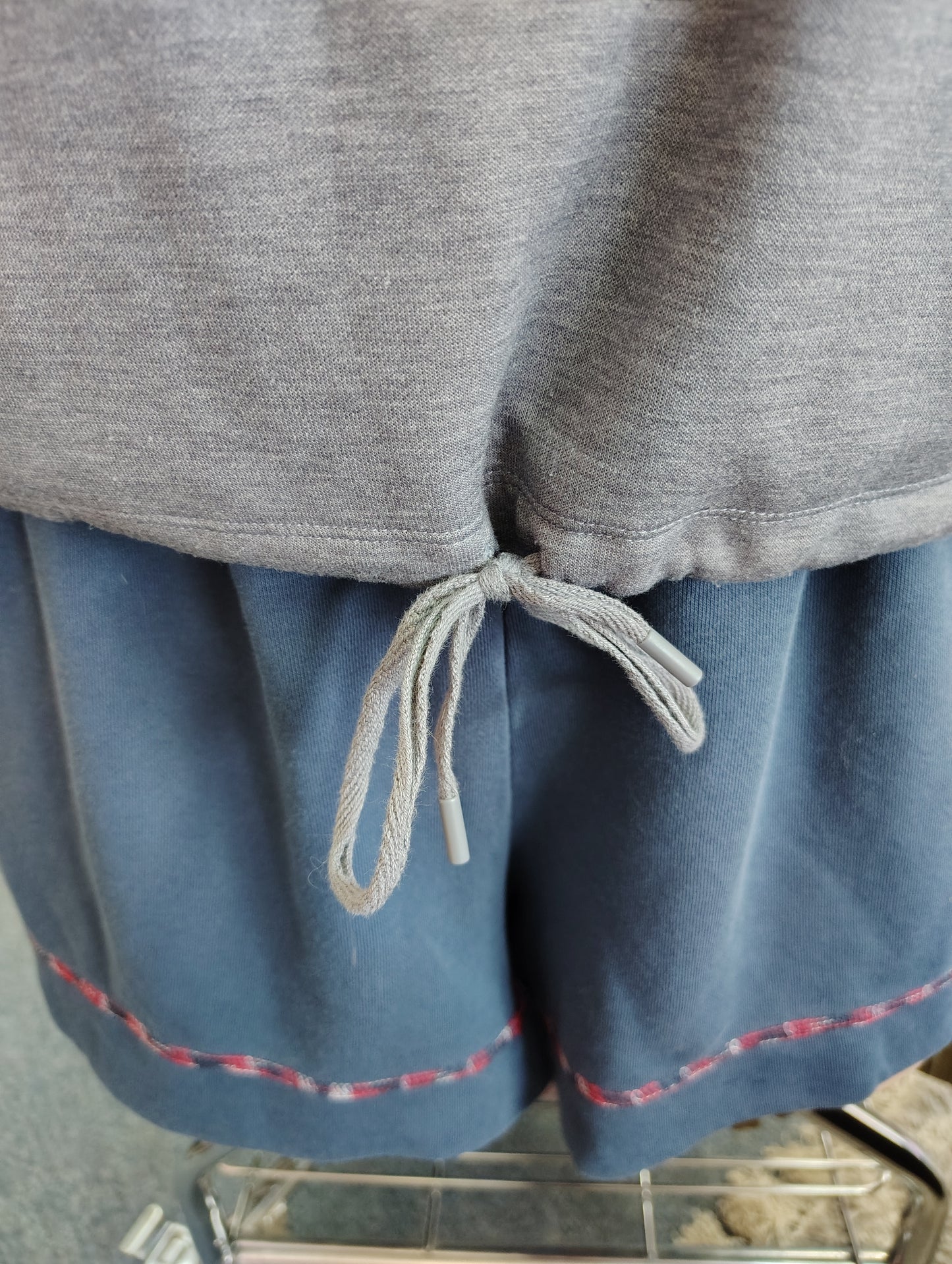 Tek Gear on the go crop gray sweatshirt 3x