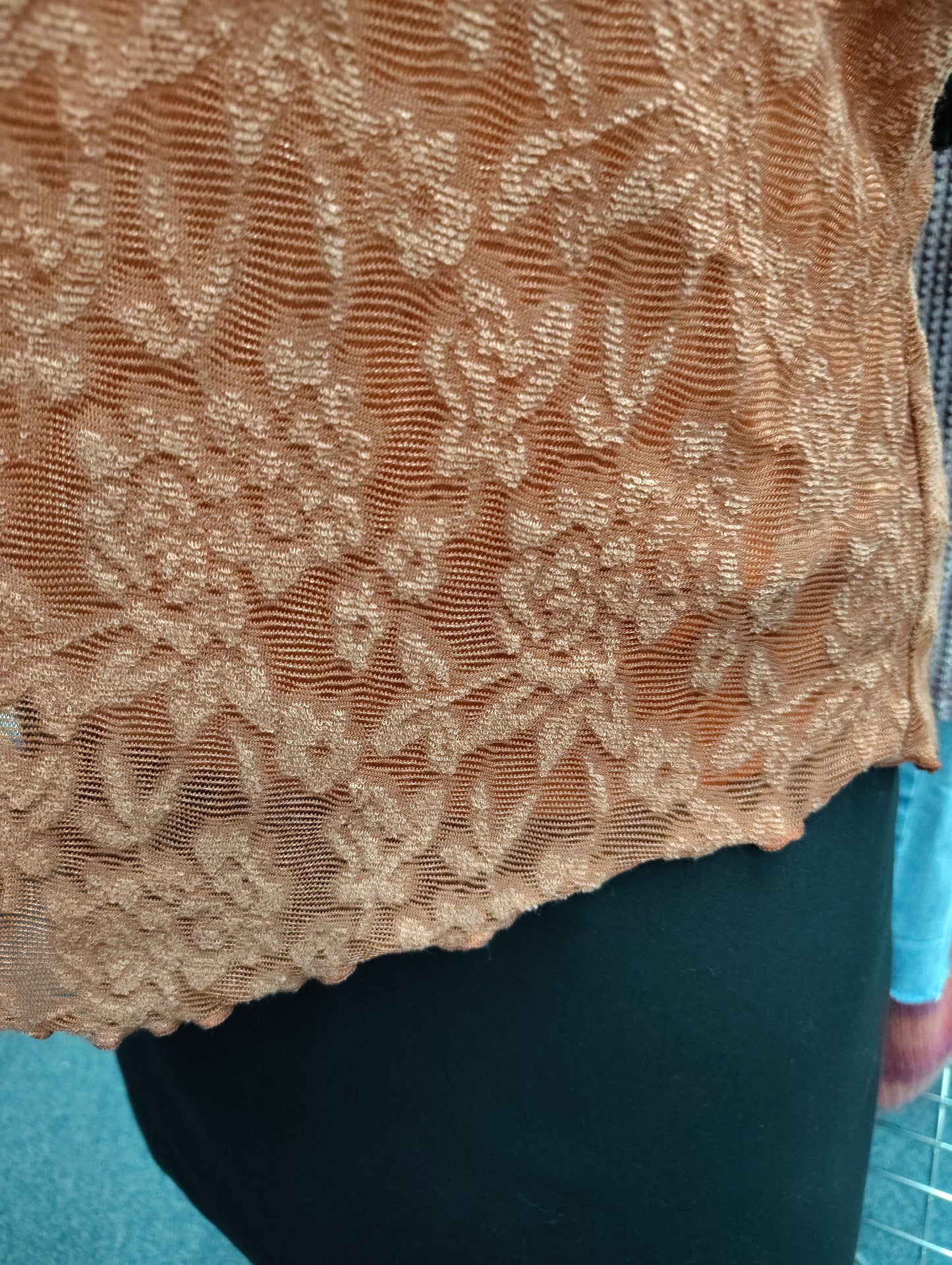 Maurices lightweight lace long sleeve rust top 3x