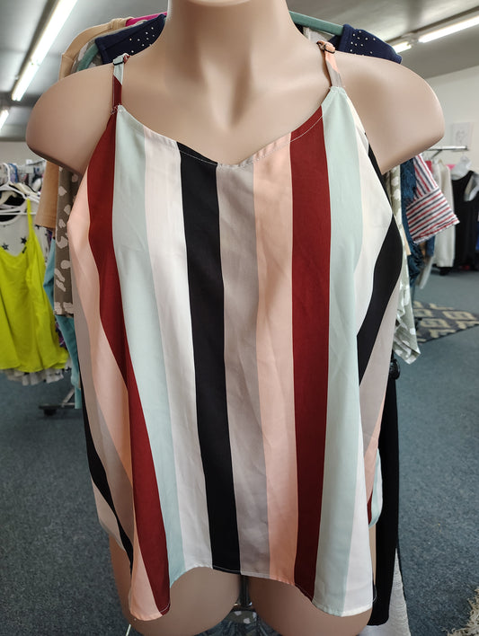 Torrid striped dressy tank top size 00 fits like xl