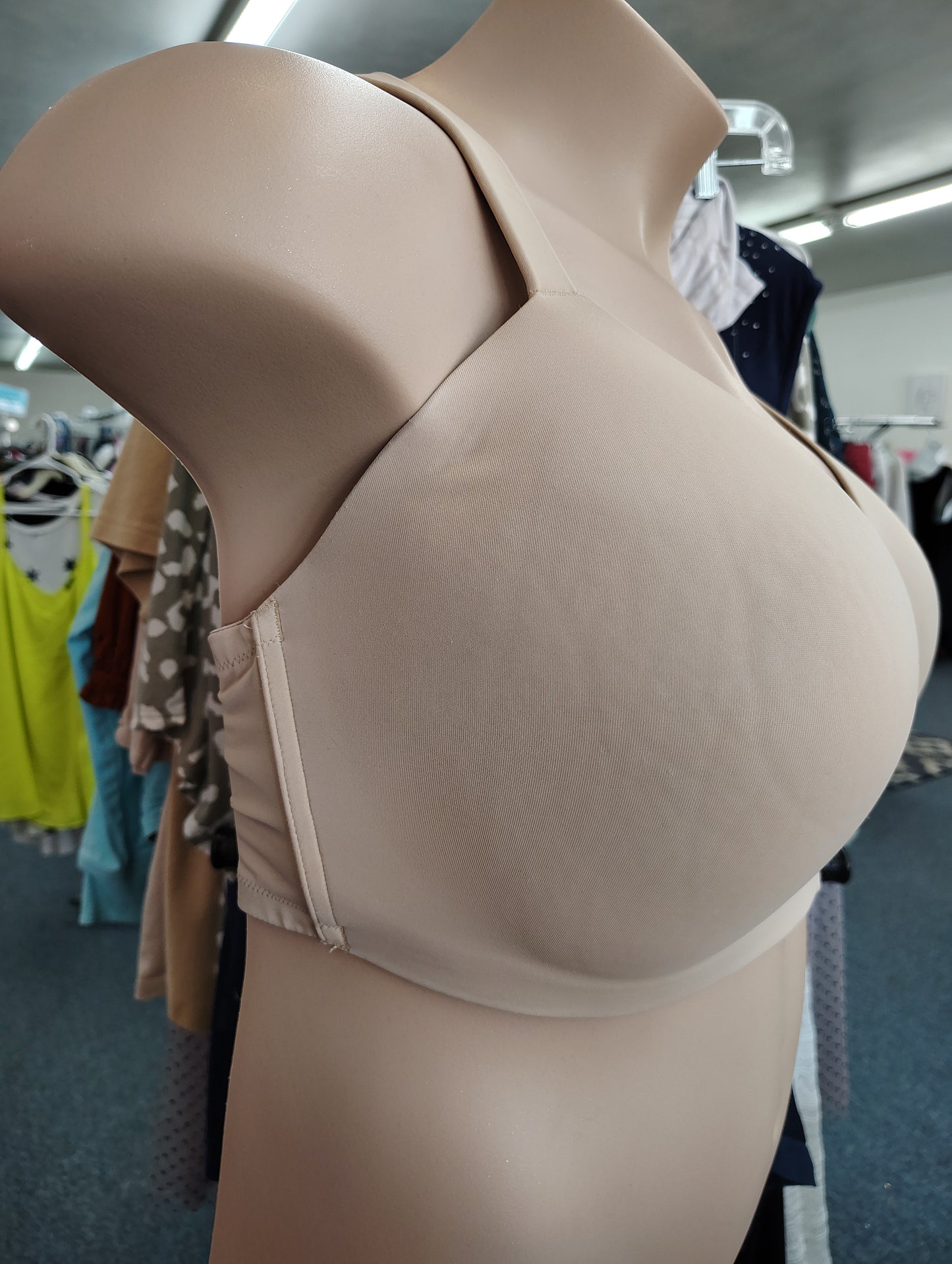 Lane Bryant Cacique t-shirt wireless nude bra size 46DDD