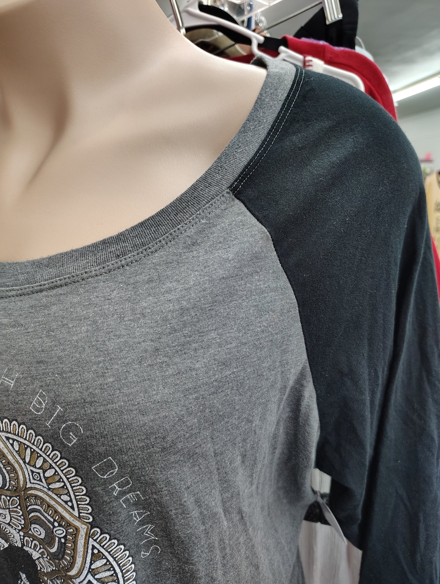 Torrid Disney Princess raglan sleeve tee Ariel Little Mermaid 3x