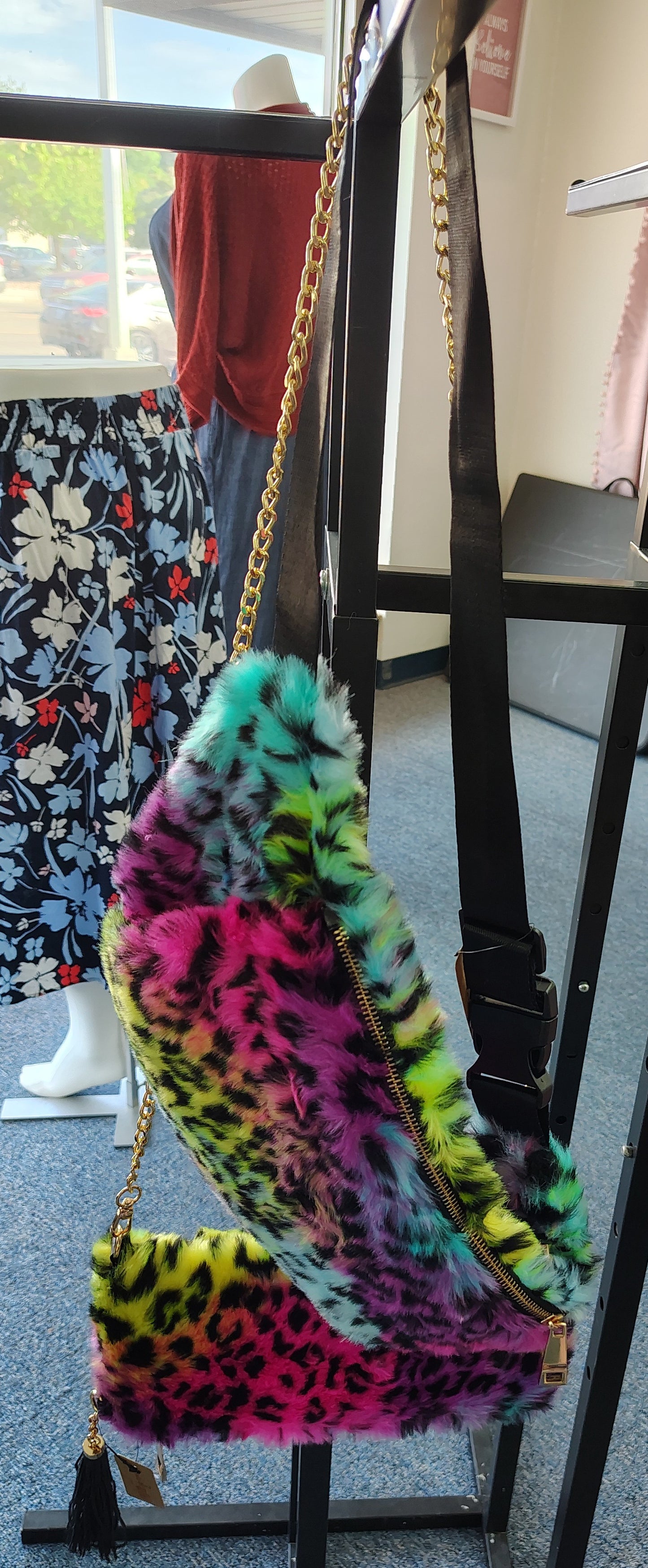 New fuzzy animal print fanny pack with zipper pocket