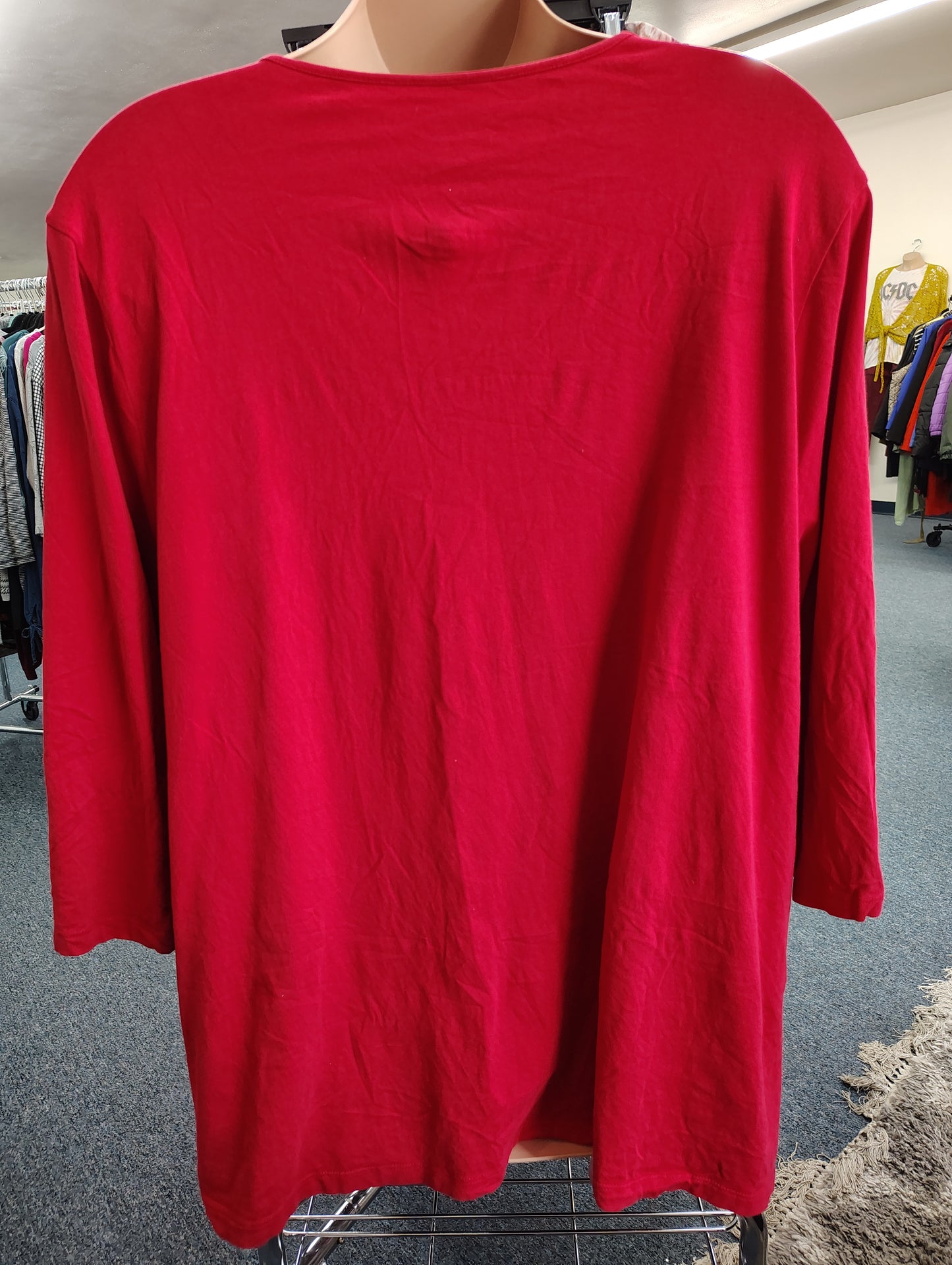 Catherines red top with black velvet floral detail size 5x