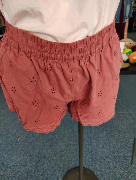 Maurices pull on eyelet shorts salmon colored size XL