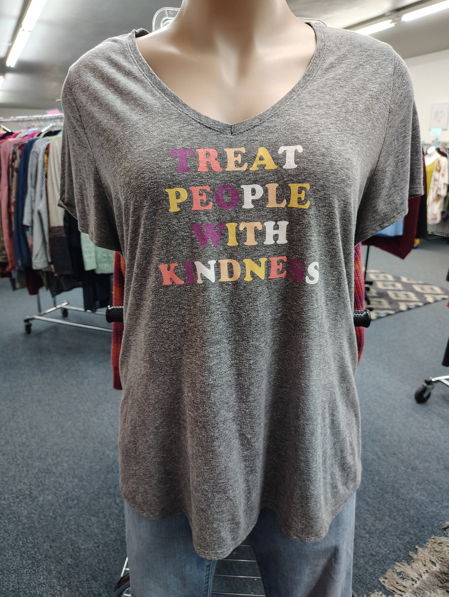 Lane Bryant gray graphic tee size 22/24 3x