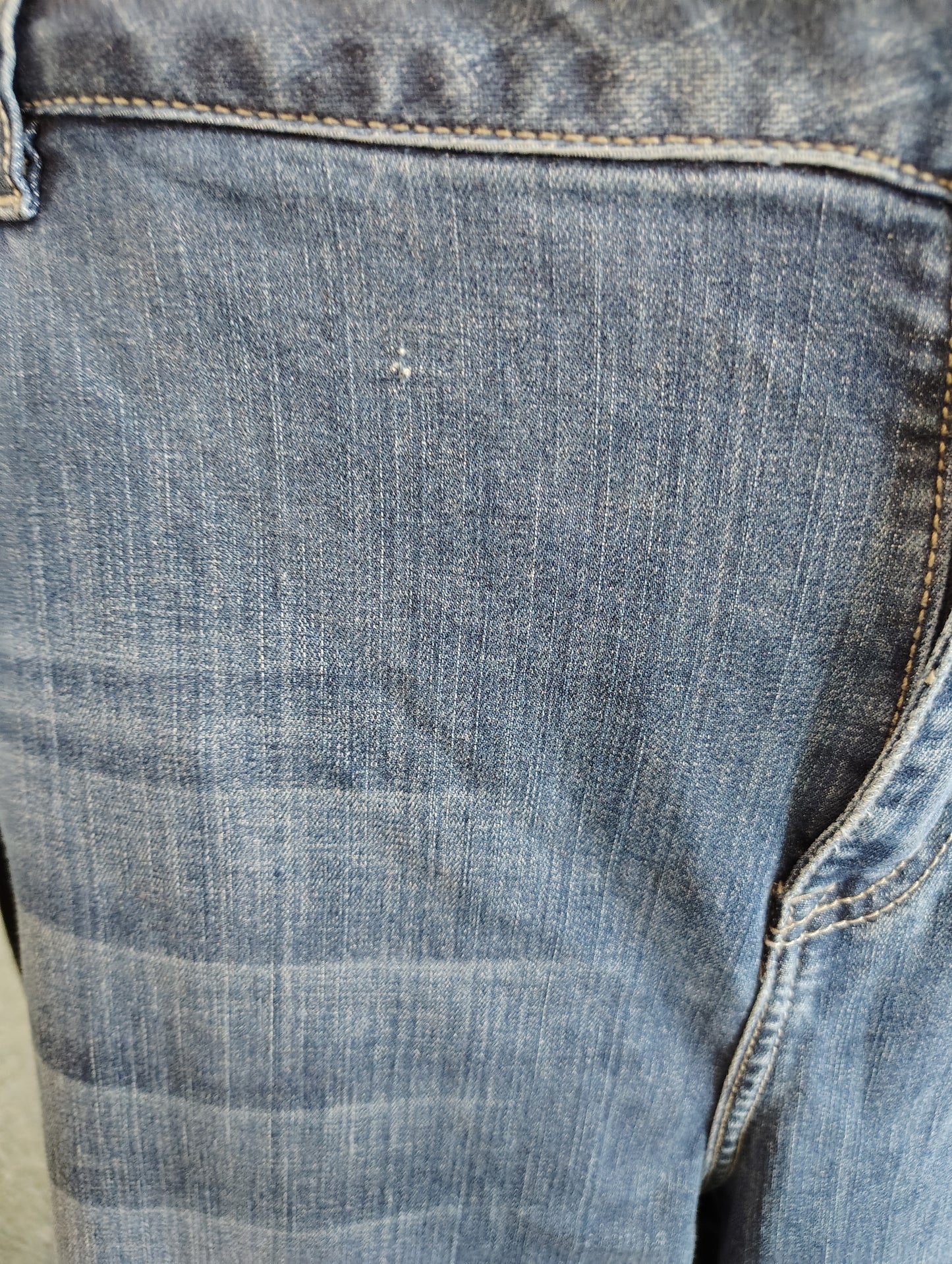 Lane Bryant Genius Fit bootcut jeans size 28 short