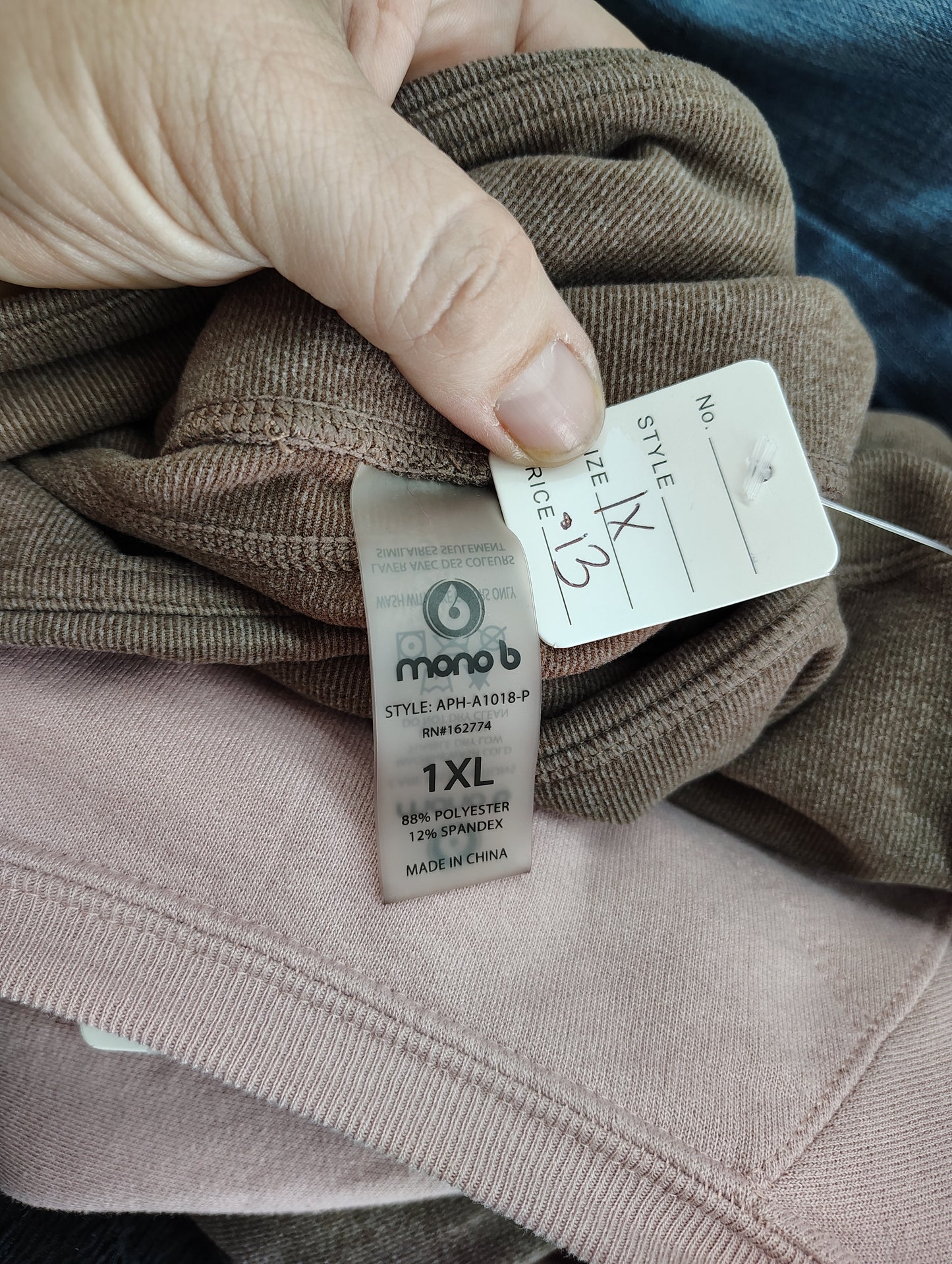 Mono B brown soft leggings with pockets size 1x