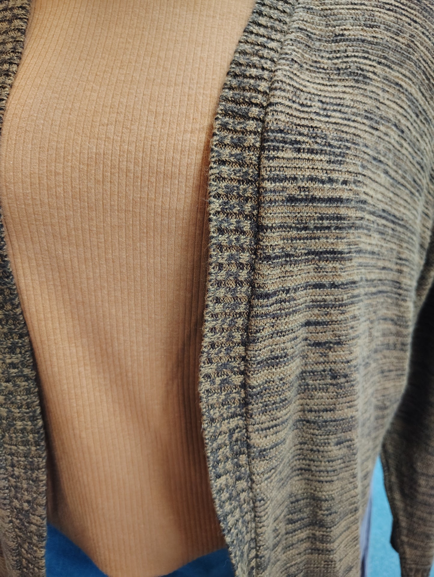 Maurices brown mid weight cardigan sweater size 4x