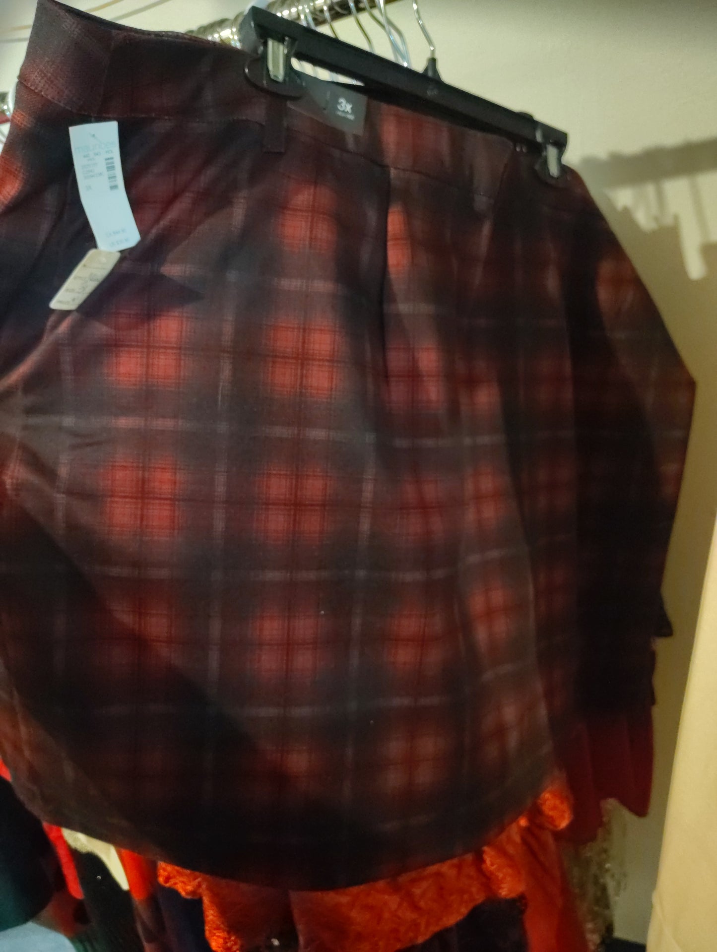 Maurices NWT red plaid pencil skirt size 3x