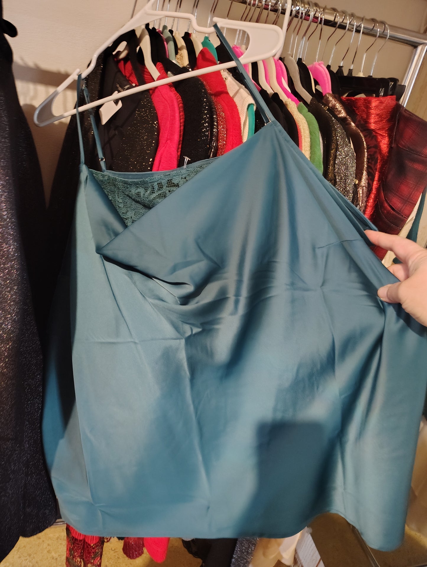 Lane Bryant green slinky cami with lace accent size 3x 24