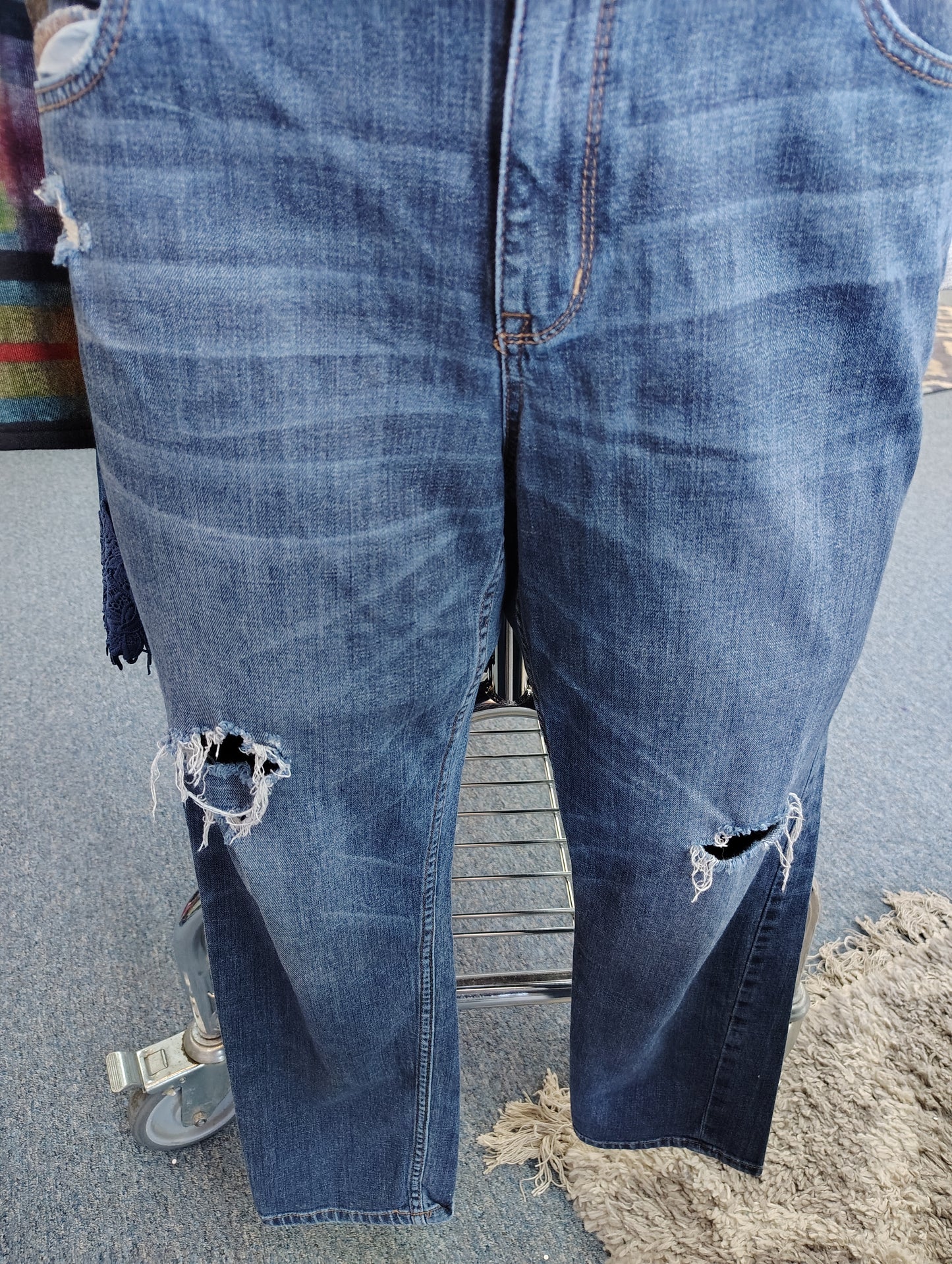 a.n.a. skinny boyfriend distressed jeans size 16