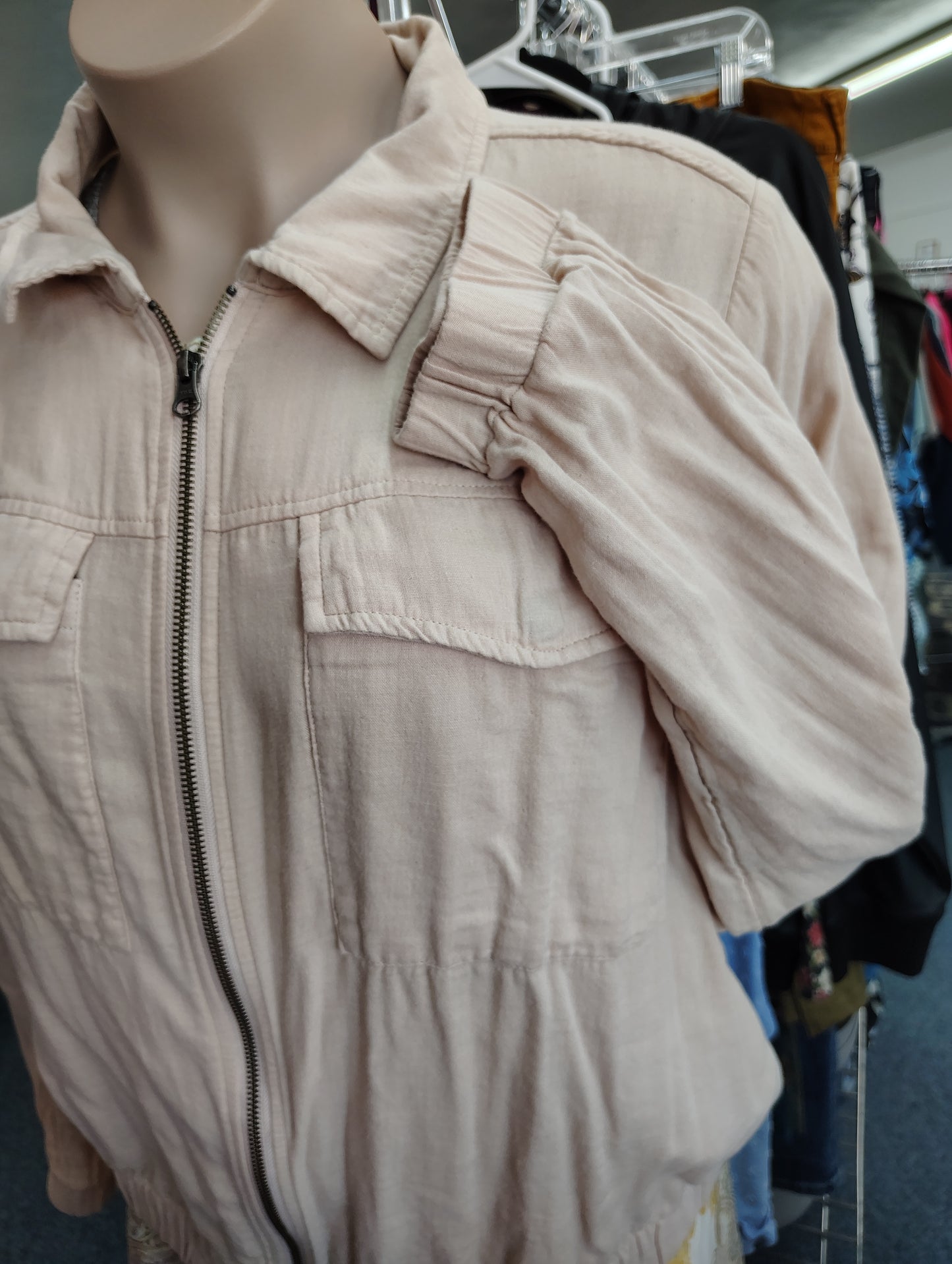 Torrid tan zip front linen jacket size 3x