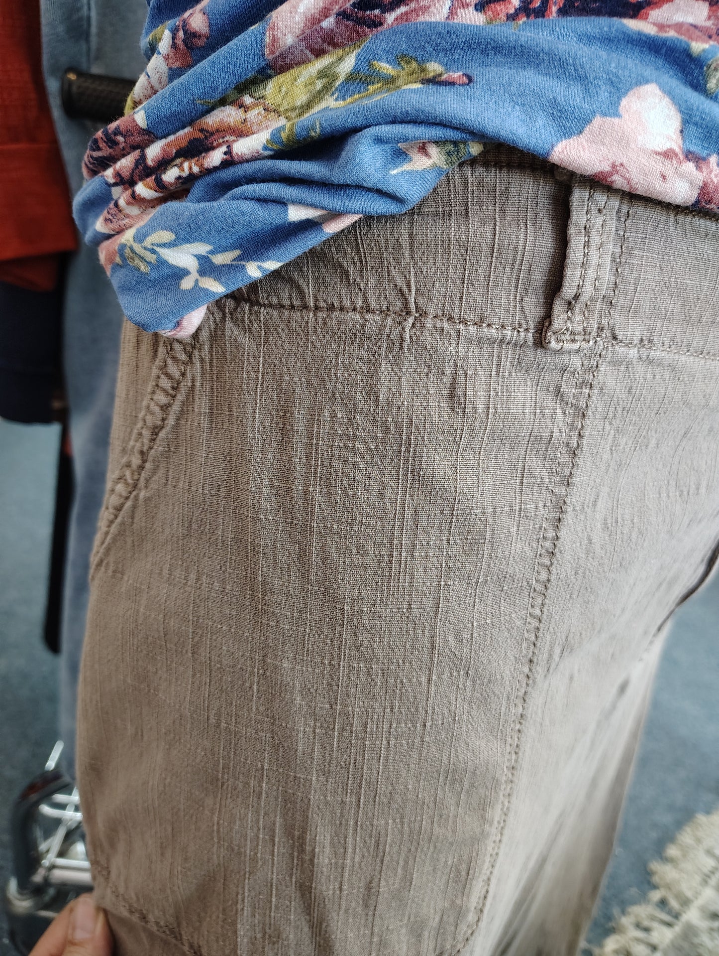 Sonoma brown chino tapered pants size 24w