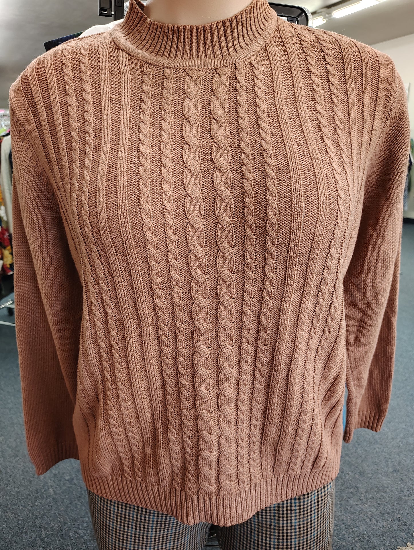 American Sweetheart brown cable knit sweater size 1x
