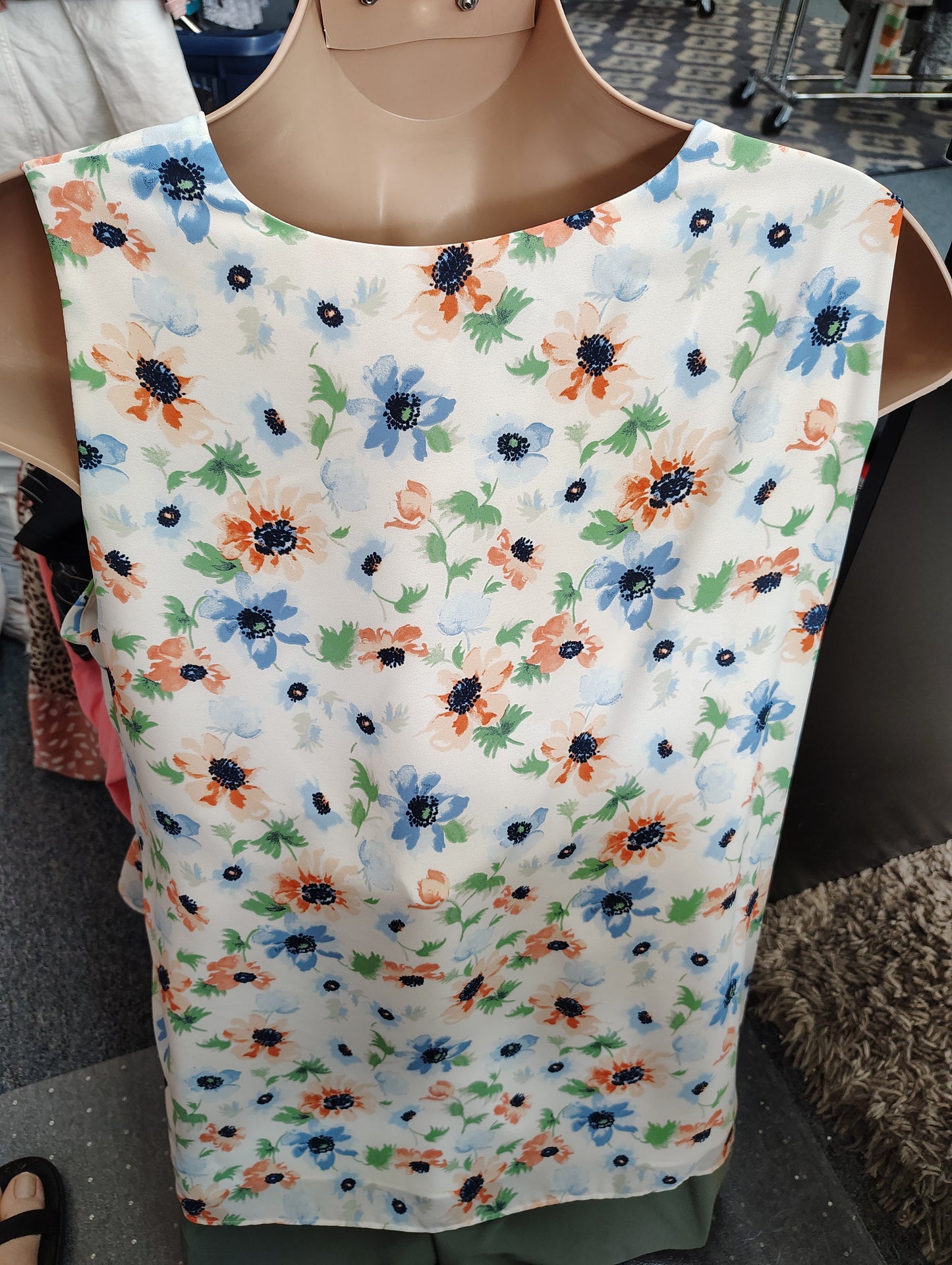 Cato floral dressy tank top size 3x
