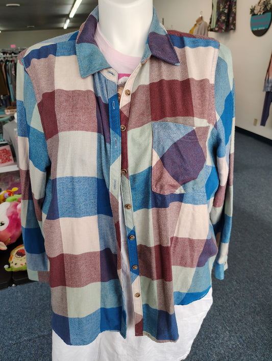 Maurices plaid flannel button front top size 2x