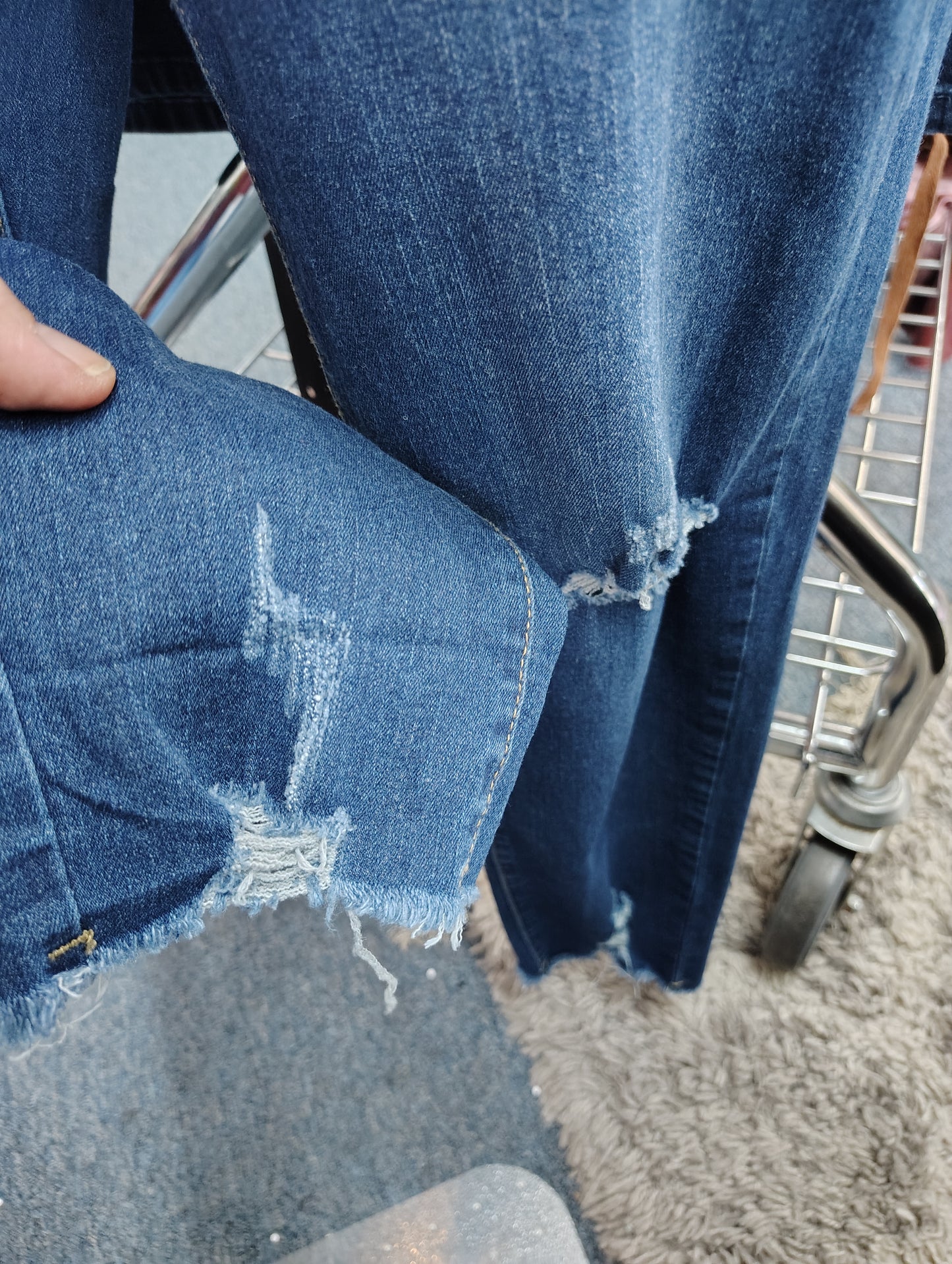 Button fly distressed skinny jeans size 18