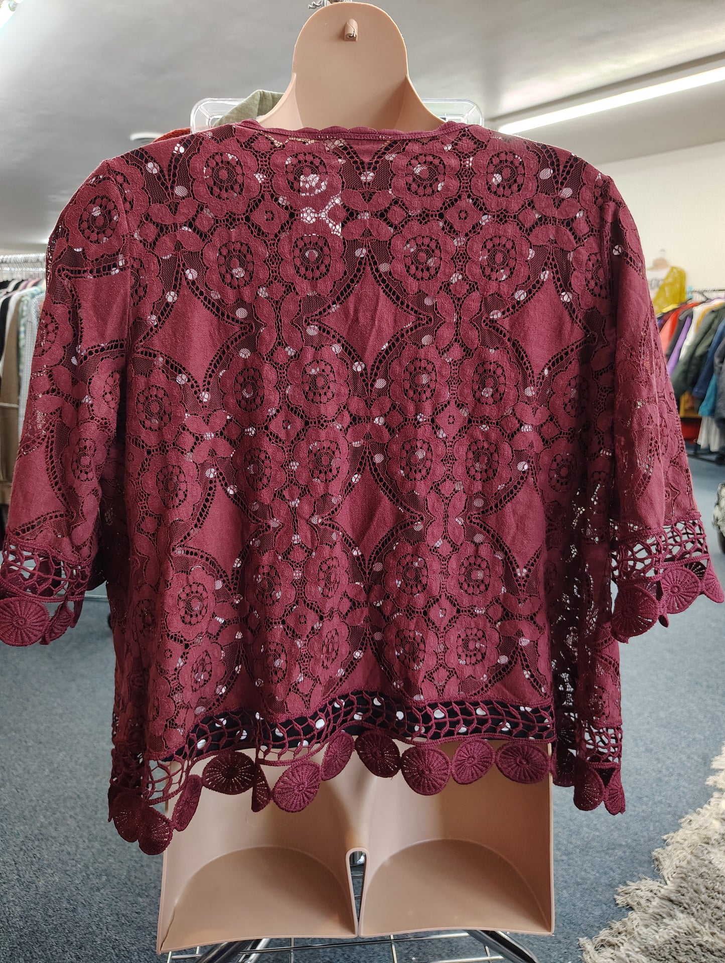 Indigo Thread red lace short sleeve coverup kimono size xl