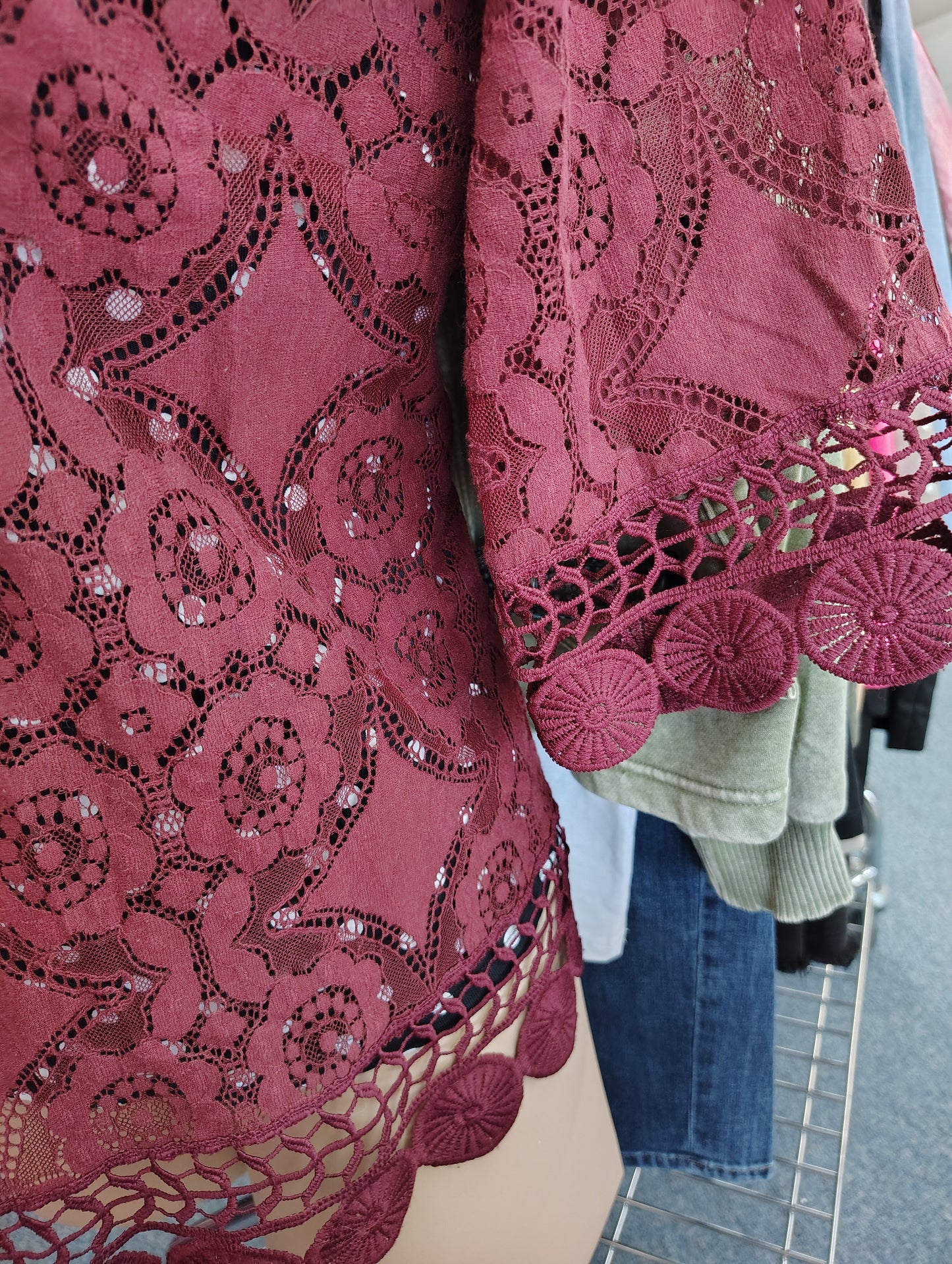 Indigo Thread red lace short sleeve coverup kimono size xl