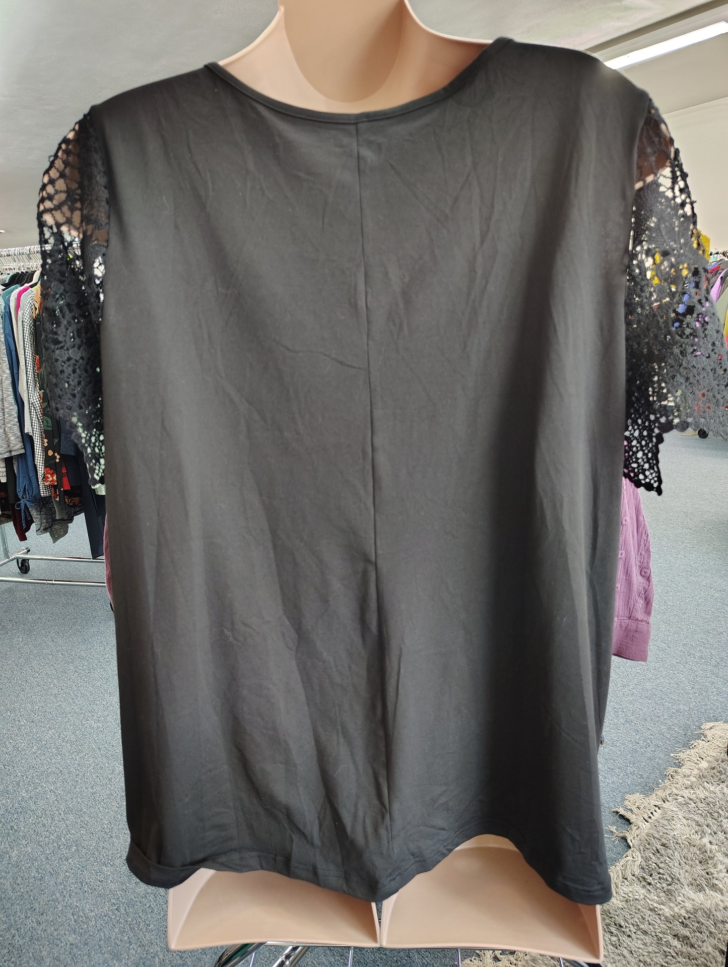 Black lace trim solid top size 5x